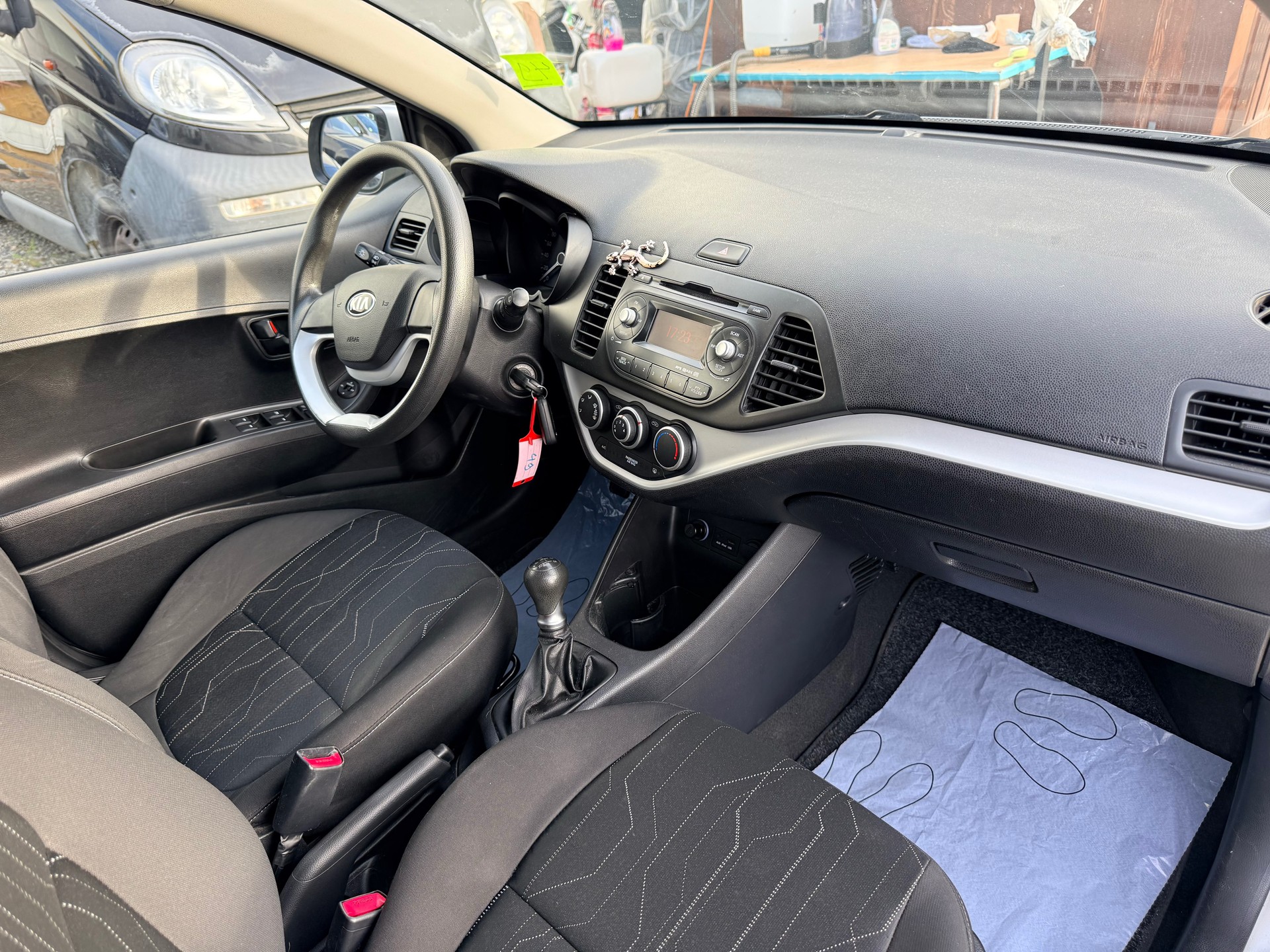 KIA Picanto 1.2 CVVT Style-image-5