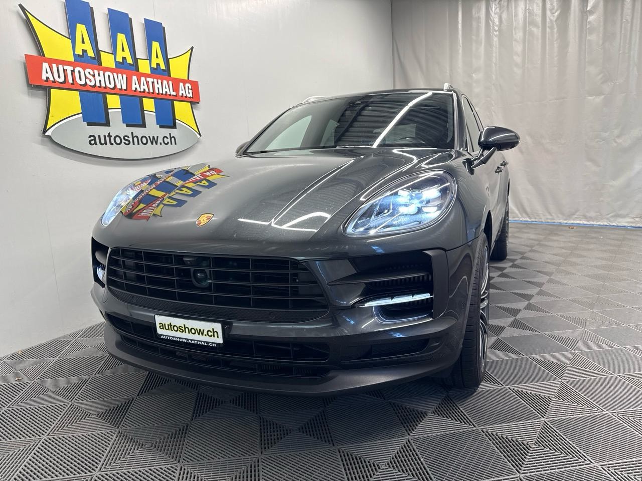 PORSCHE Macan S PDK-image-13