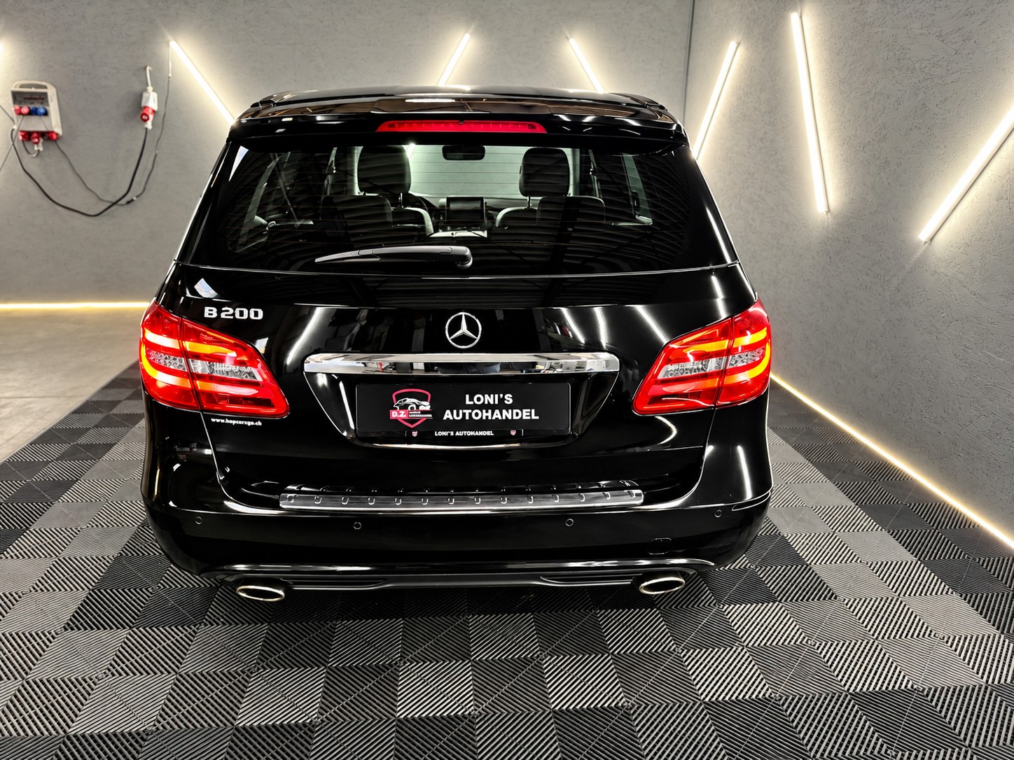 MERCEDES-BENZ B 200 7G-DCT-image-5