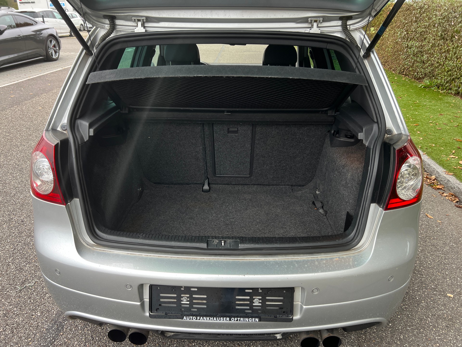 VW Golf 2.0 TFSI GTI Edition 30-image-13