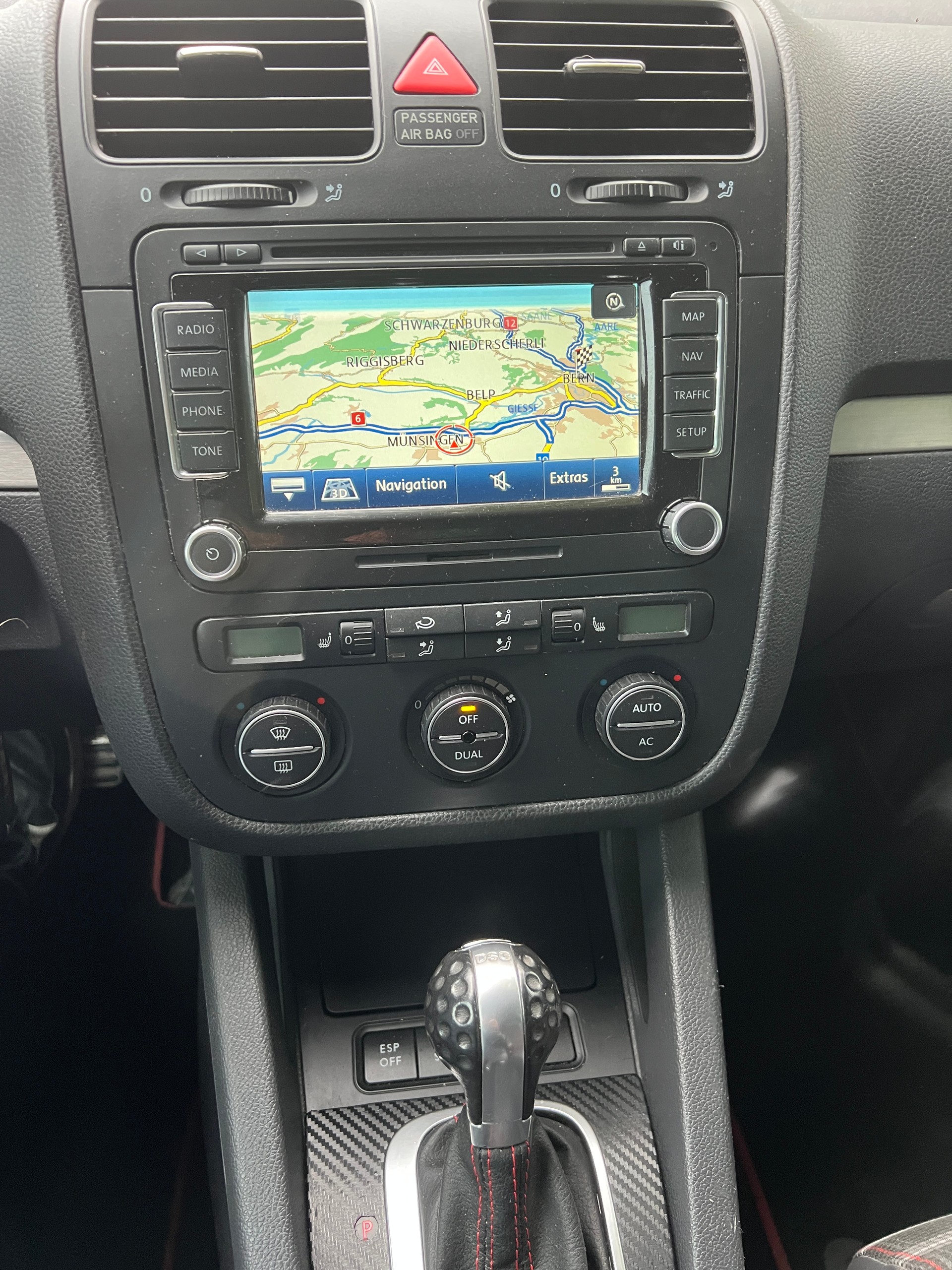 VW Golf 2.0 TFSI GTI Edition 30-image-7