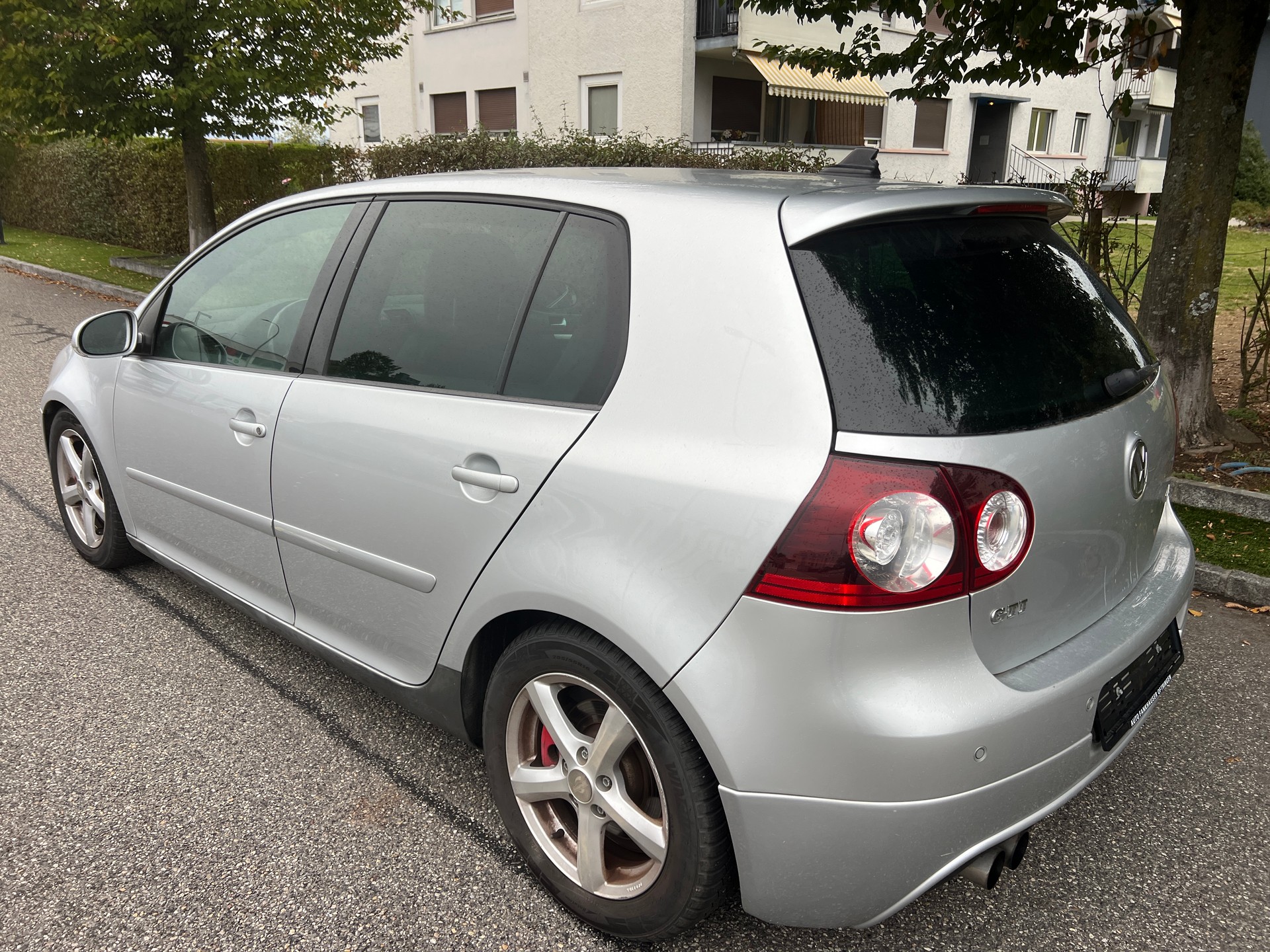 VW Golf 2.0 TFSI GTI Edition 30-image-3