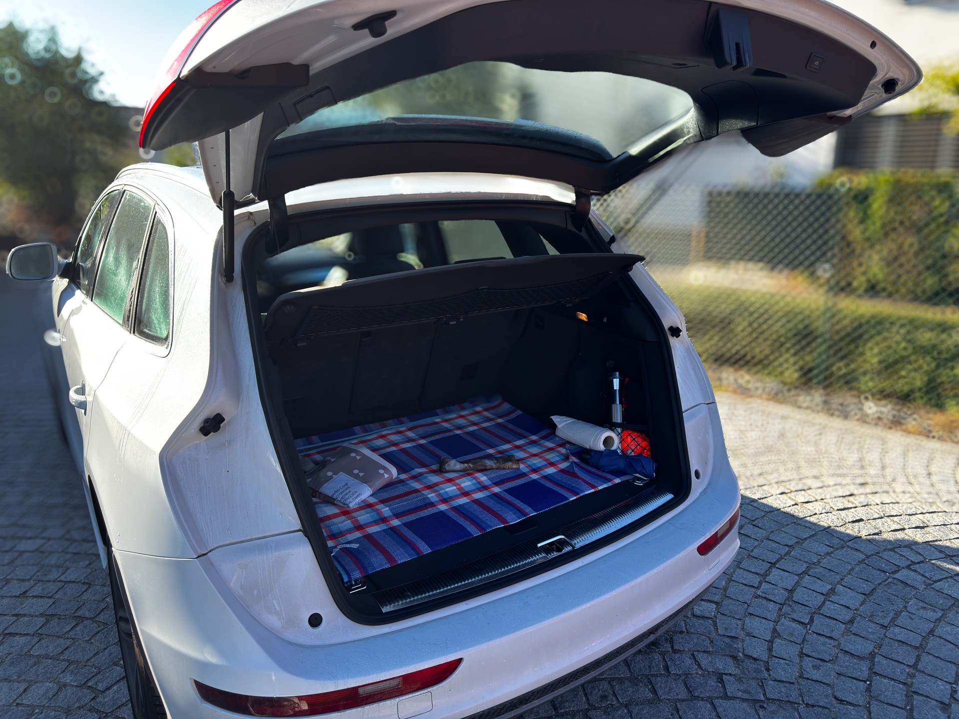 AUDI 2.0 TDI quattro S-Tronic-image-5