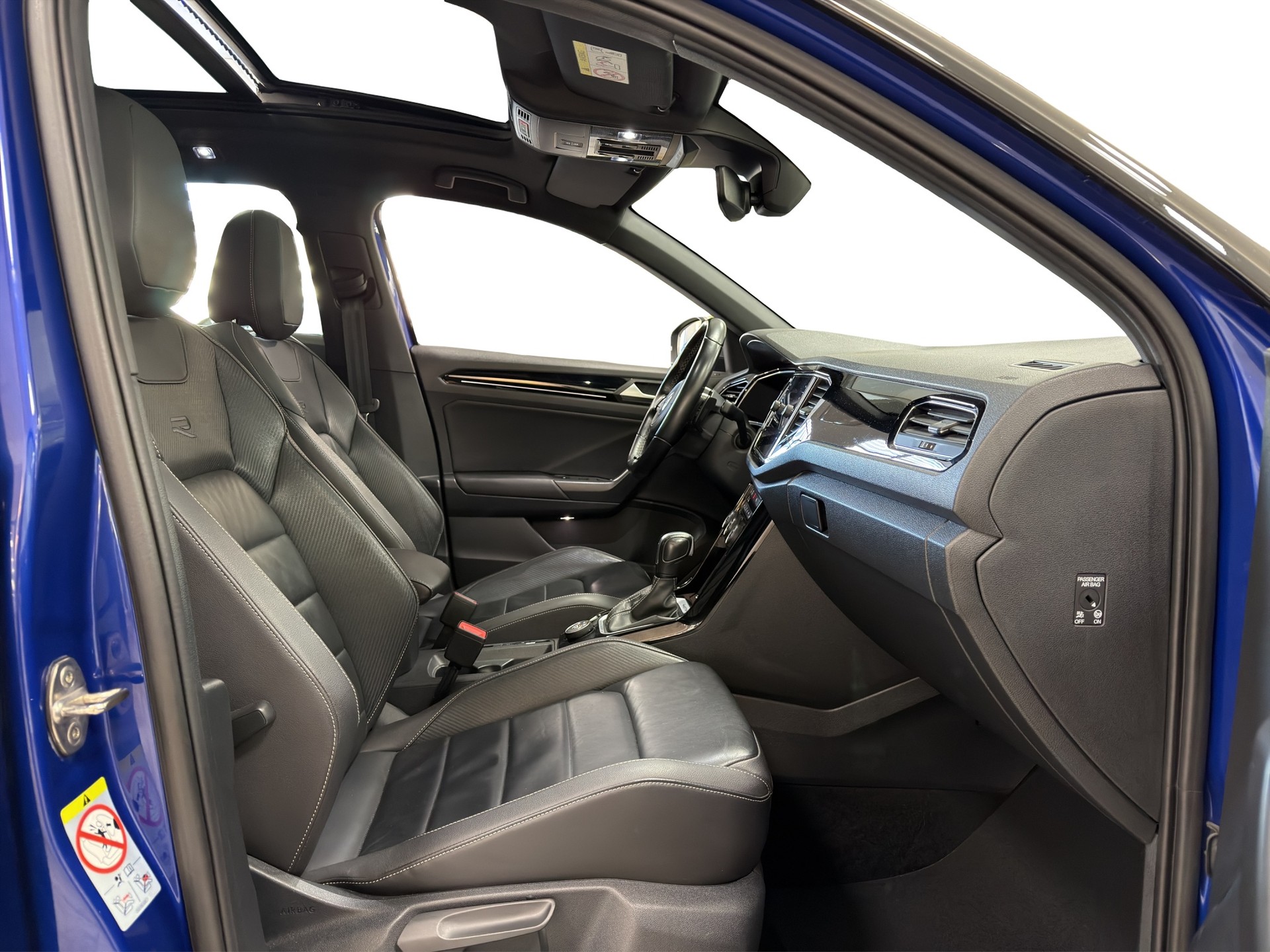 VW T-Roc 2.0 TSI R DSG 4Motion-image-7
