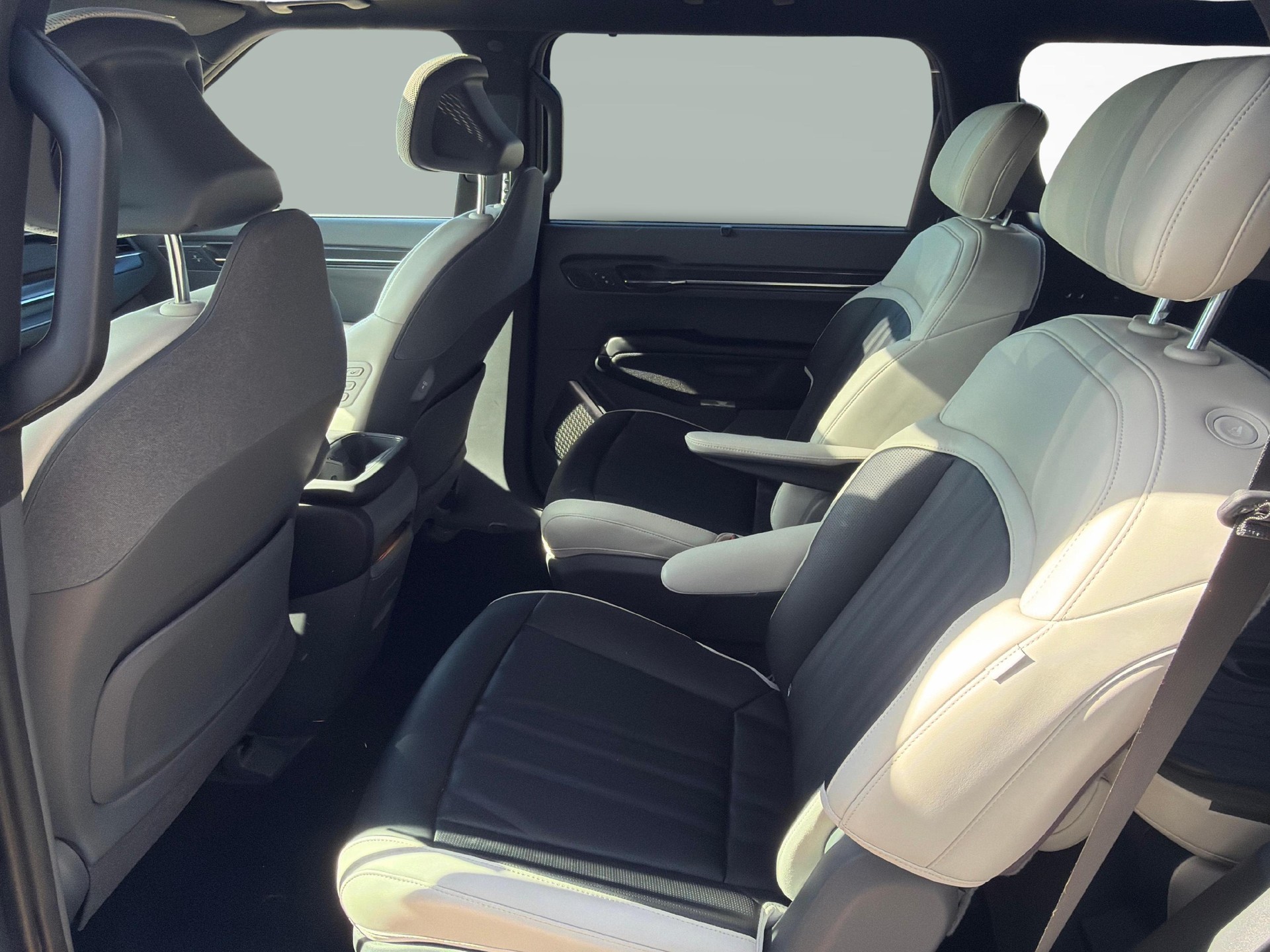 KIA EV9 99 kWh GT-Line 4x4-image-10