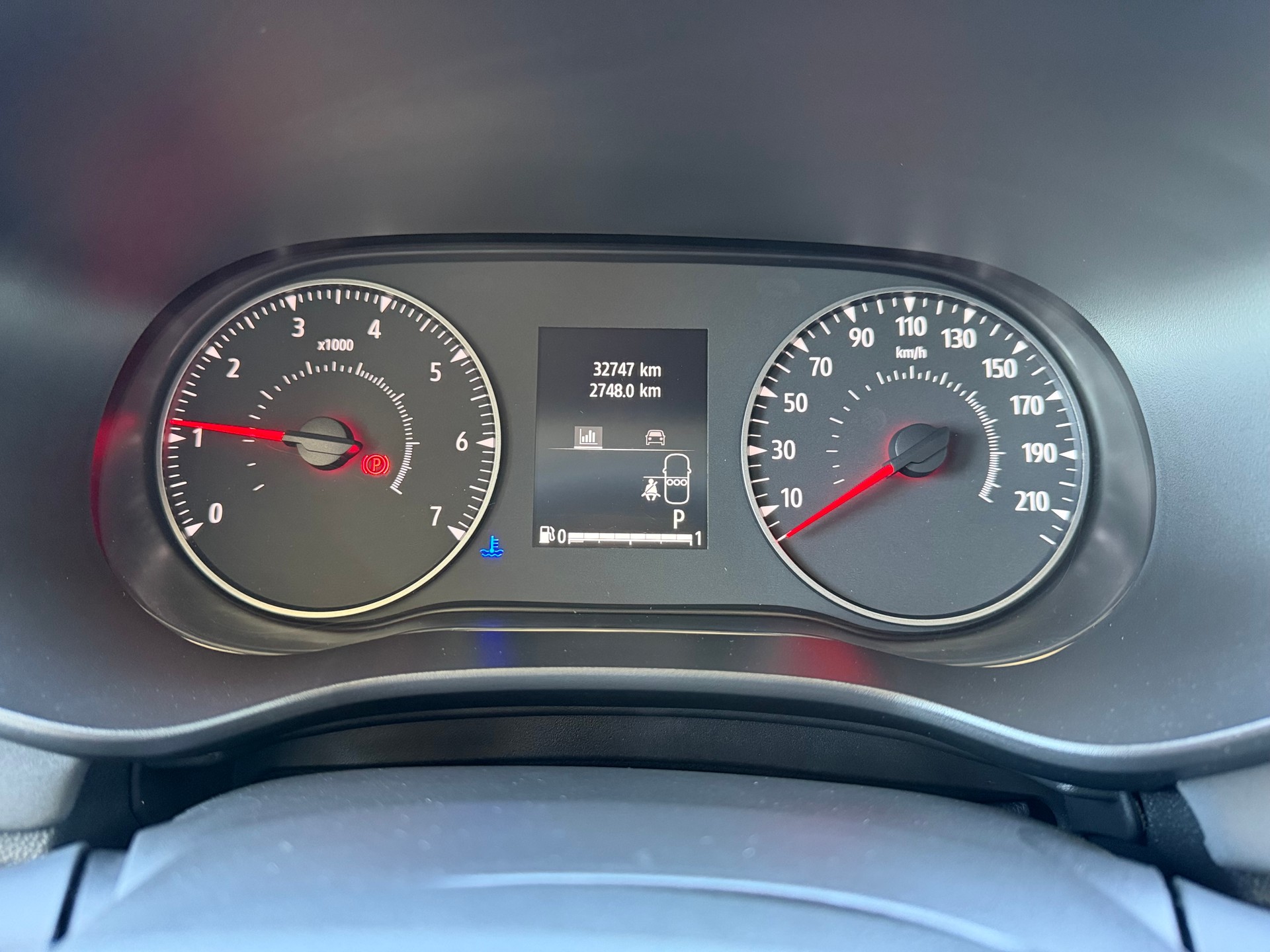 DACIA Sandero Stepway TCe 90 Extreme+ CVT-image-6