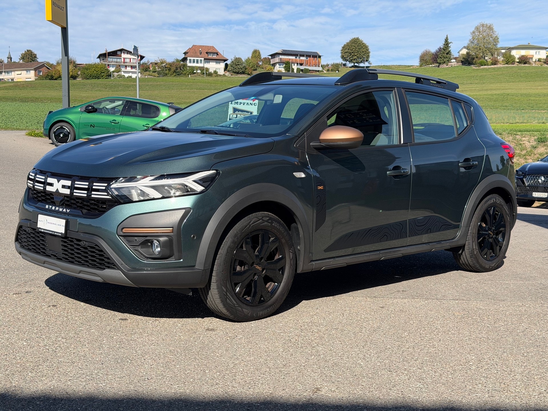 DACIA Sandero Stepway TCe 90 Extreme+ CVT-image-0