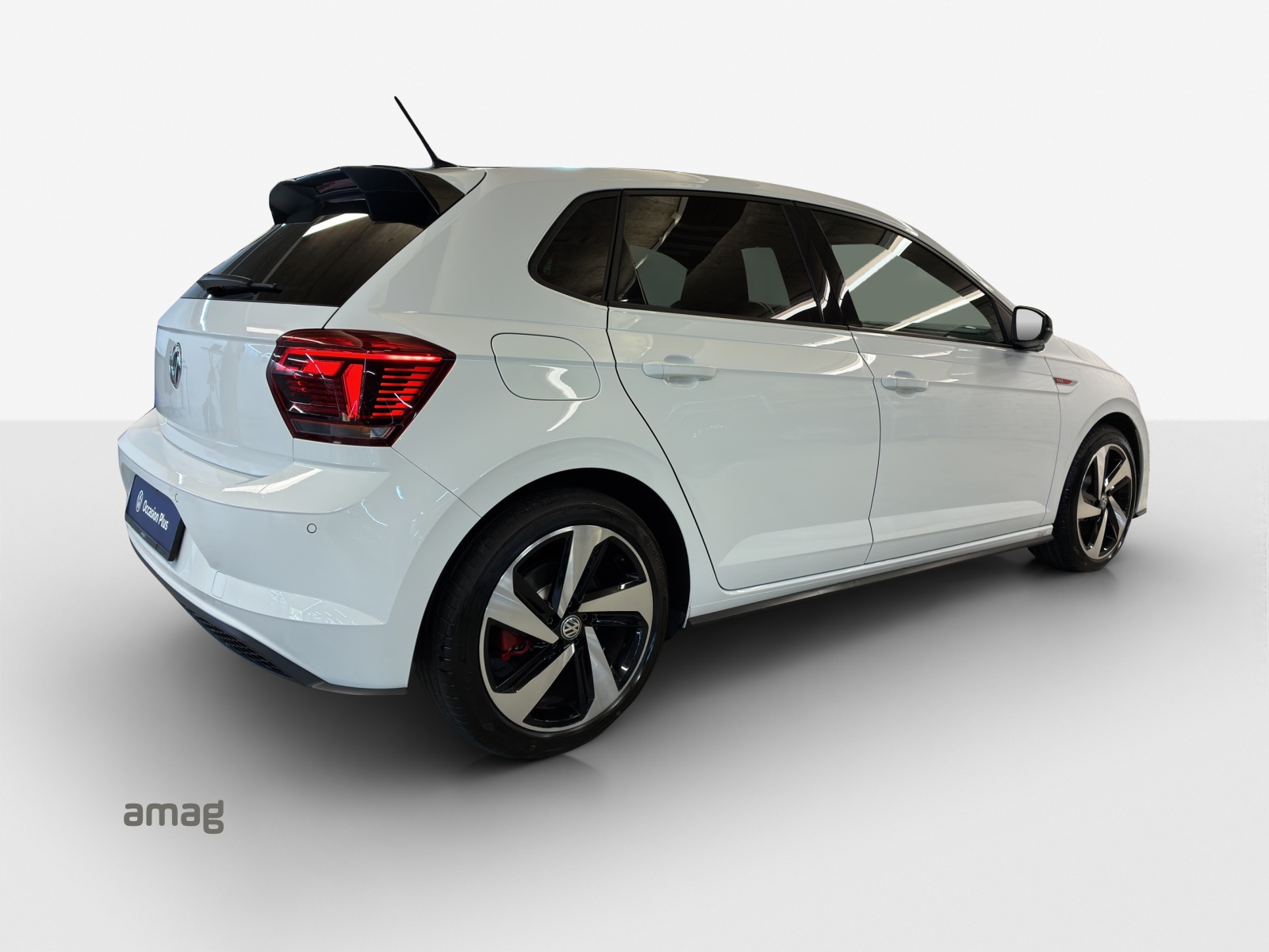 VW Polo 2.0 TSI GTI DSG-image-4