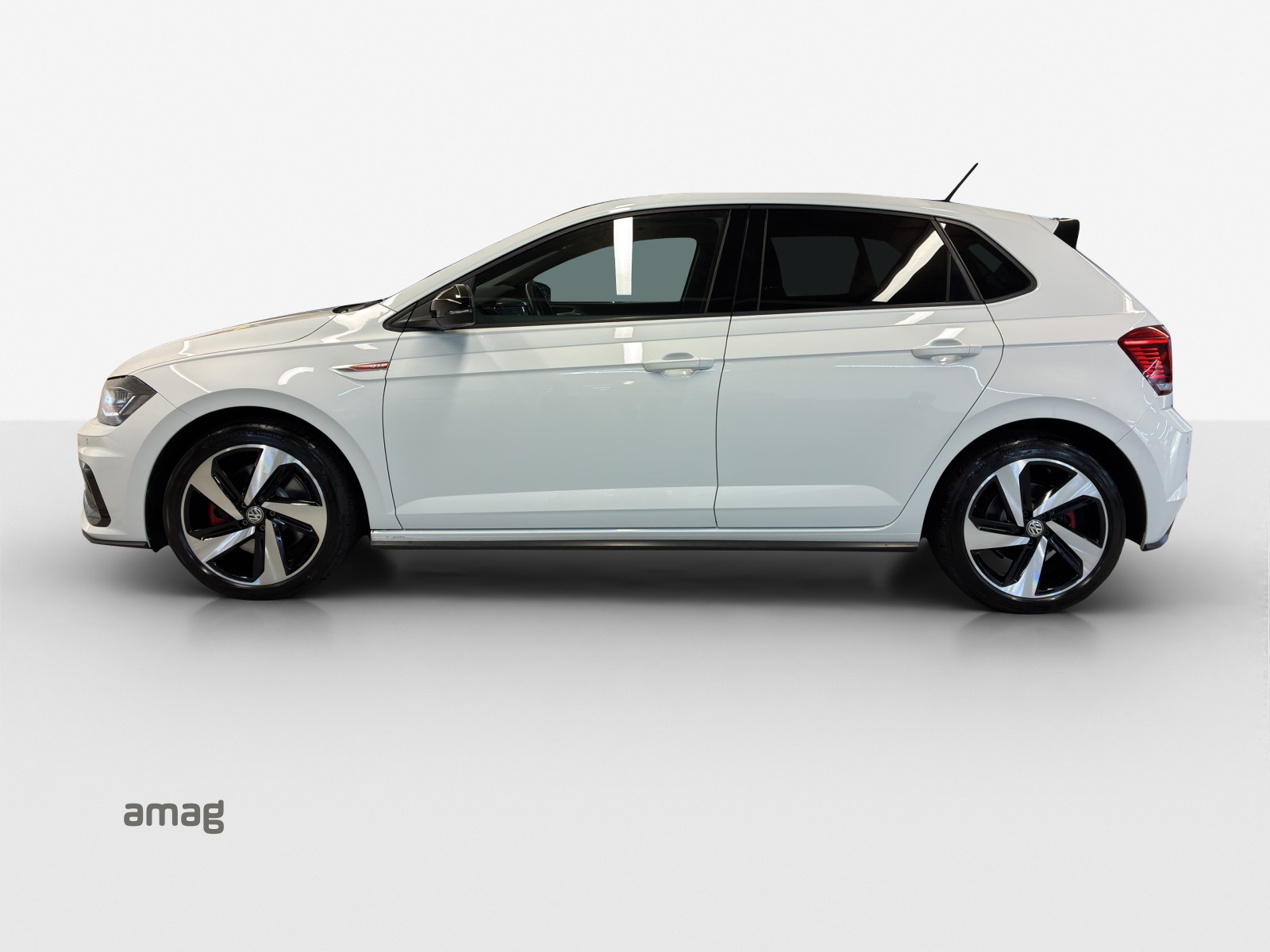 VW Polo 2.0 TSI GTI DSG-image-1