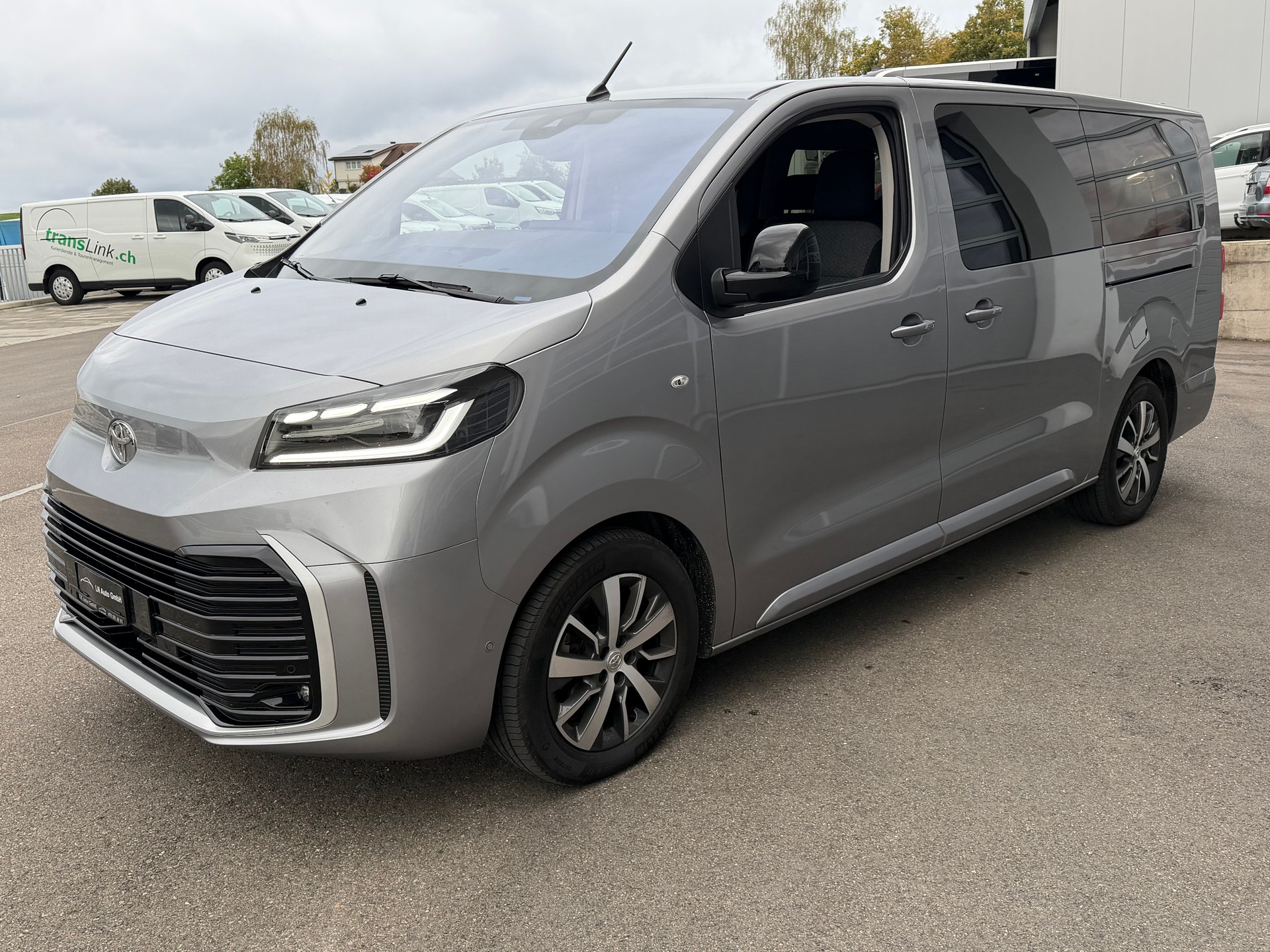TOYOTA *Proace Verso 2.0 nur 17.500 km L2 8-Sitze*Automat*