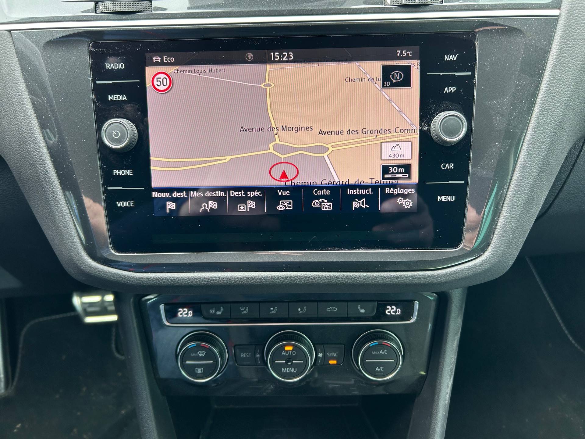 VW Tiguan 2.0TSI Comfortline 4Motion DSG-image-8