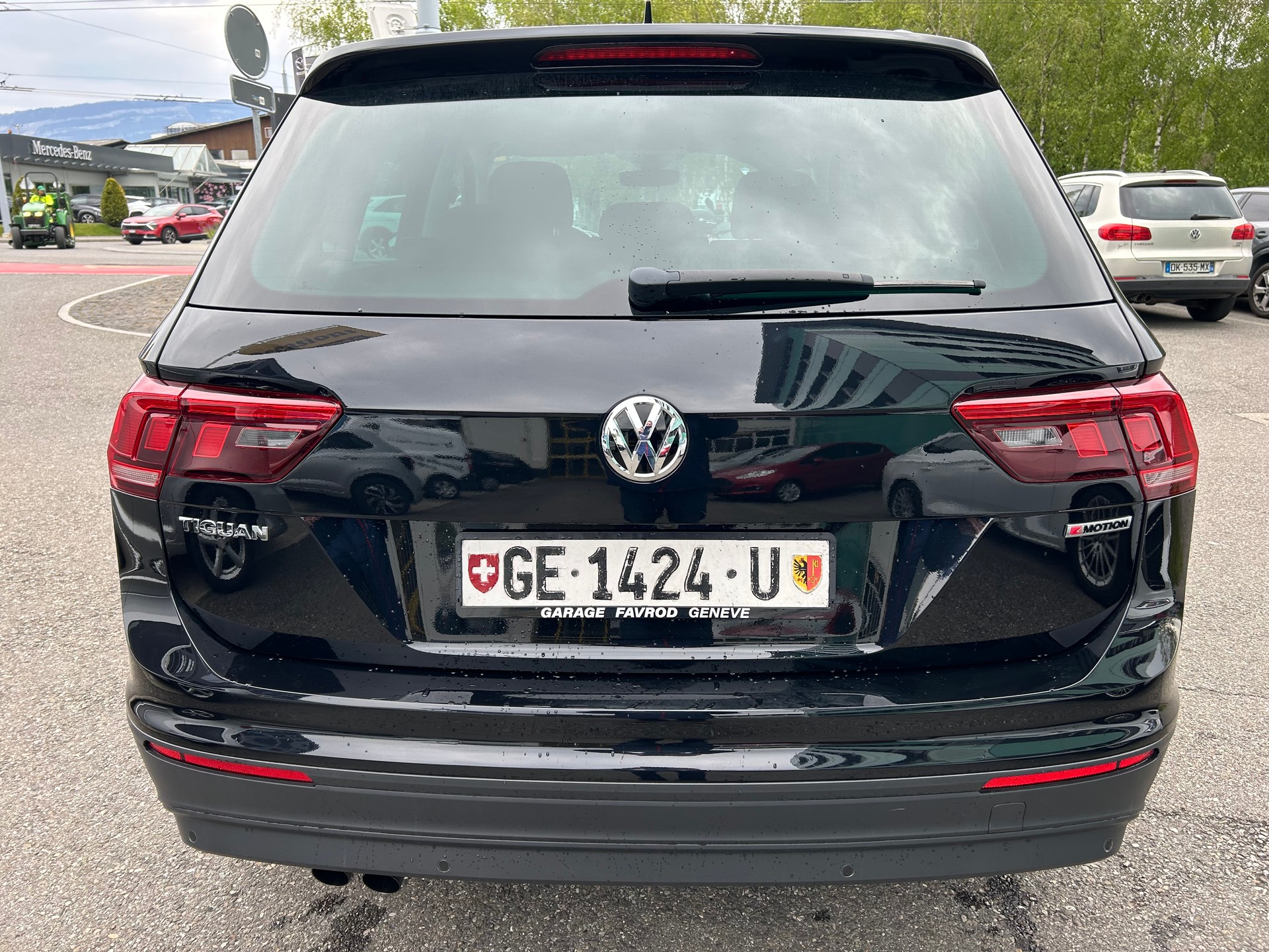 VW Tiguan 2.0TSI Comfortline 4Motion DSG-image-2
