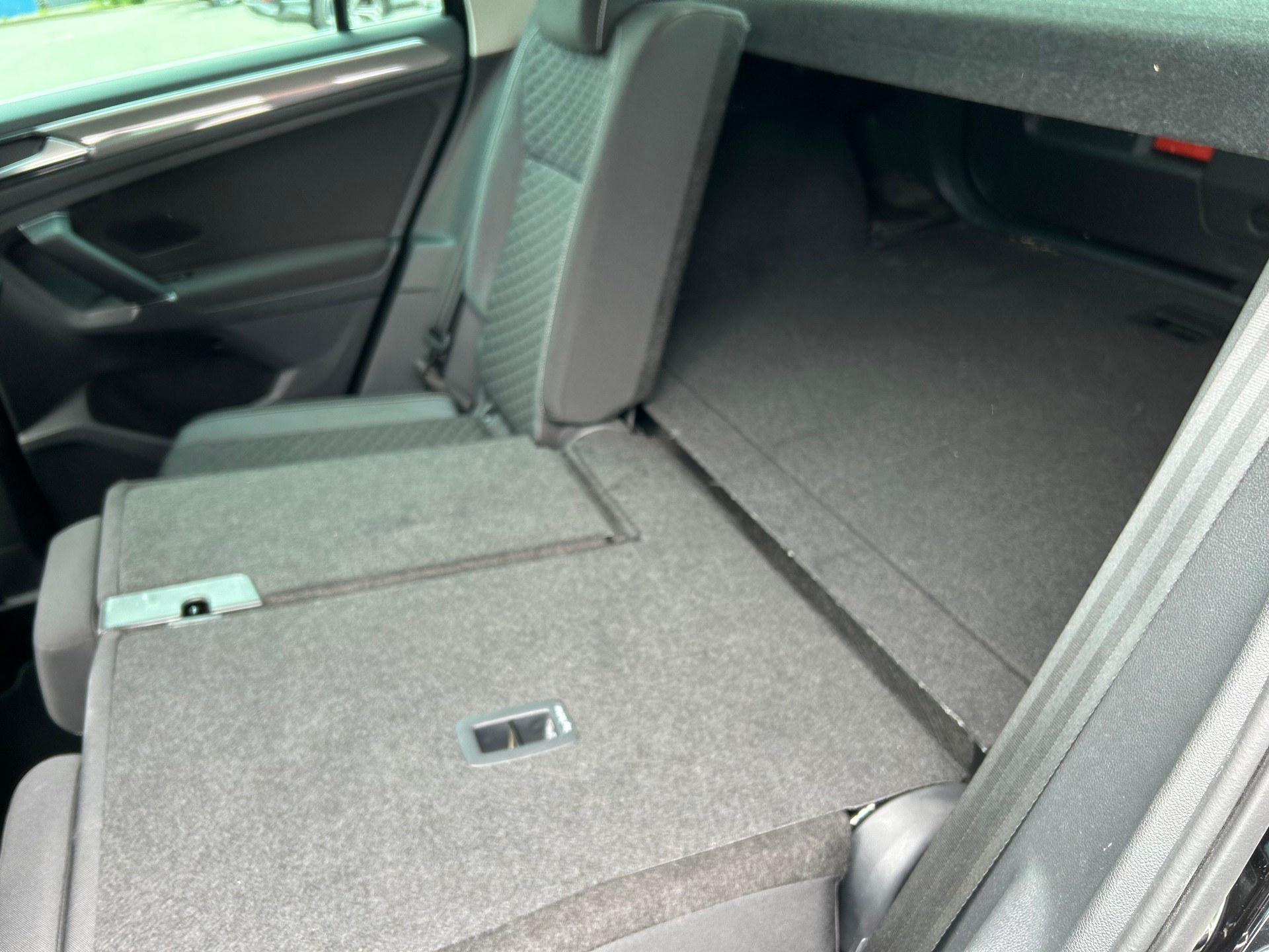 VW Tiguan 2.0TSI Comfortline 4Motion DSG-image-14
