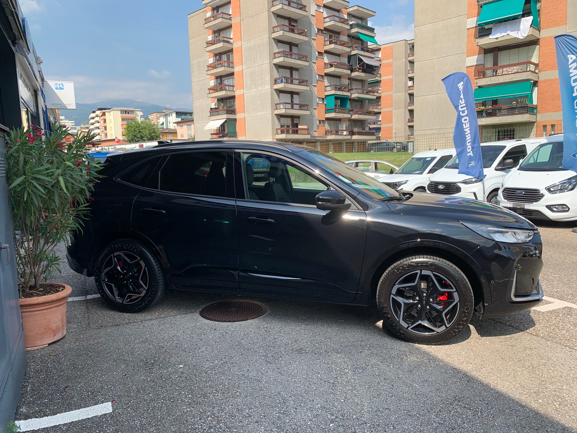 FORD Kuga 2.5 FHEV ST-Line X 4WD-image-4