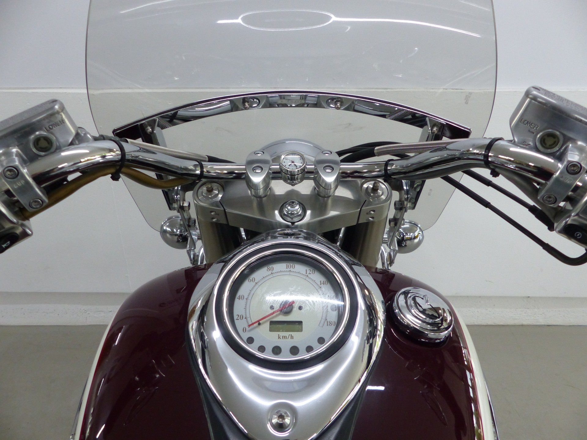 YAMAHA XVZ 1300 A Royal Star-image-4
