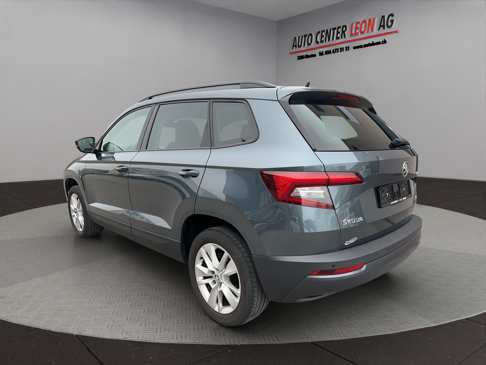 SKODA Karoq 1.5 TSI ACT Ambition DSG-image-3