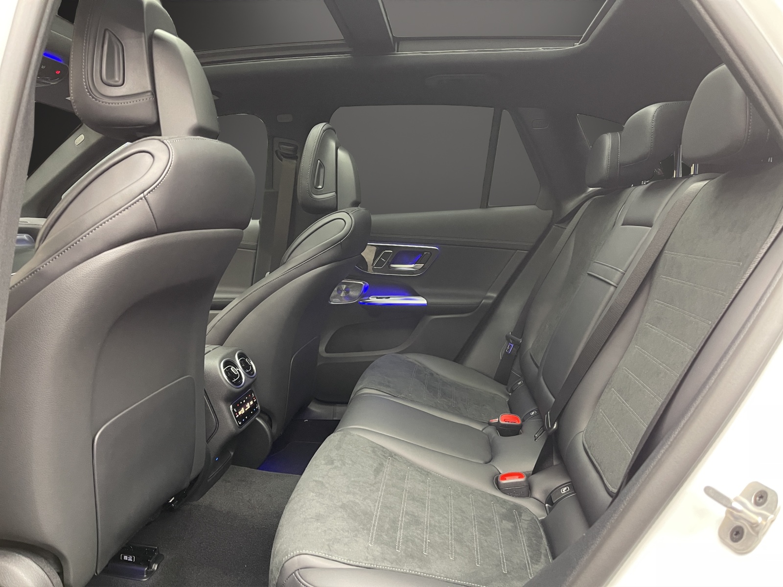 MERCEDES-BENZ GLC 220 d 4M 9G-Tronic-image-9