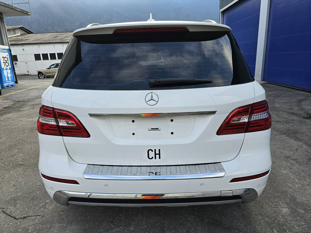 MERCEDES-BENZ ML 500 Executive 4Matic 7G-Tronic-image-3
