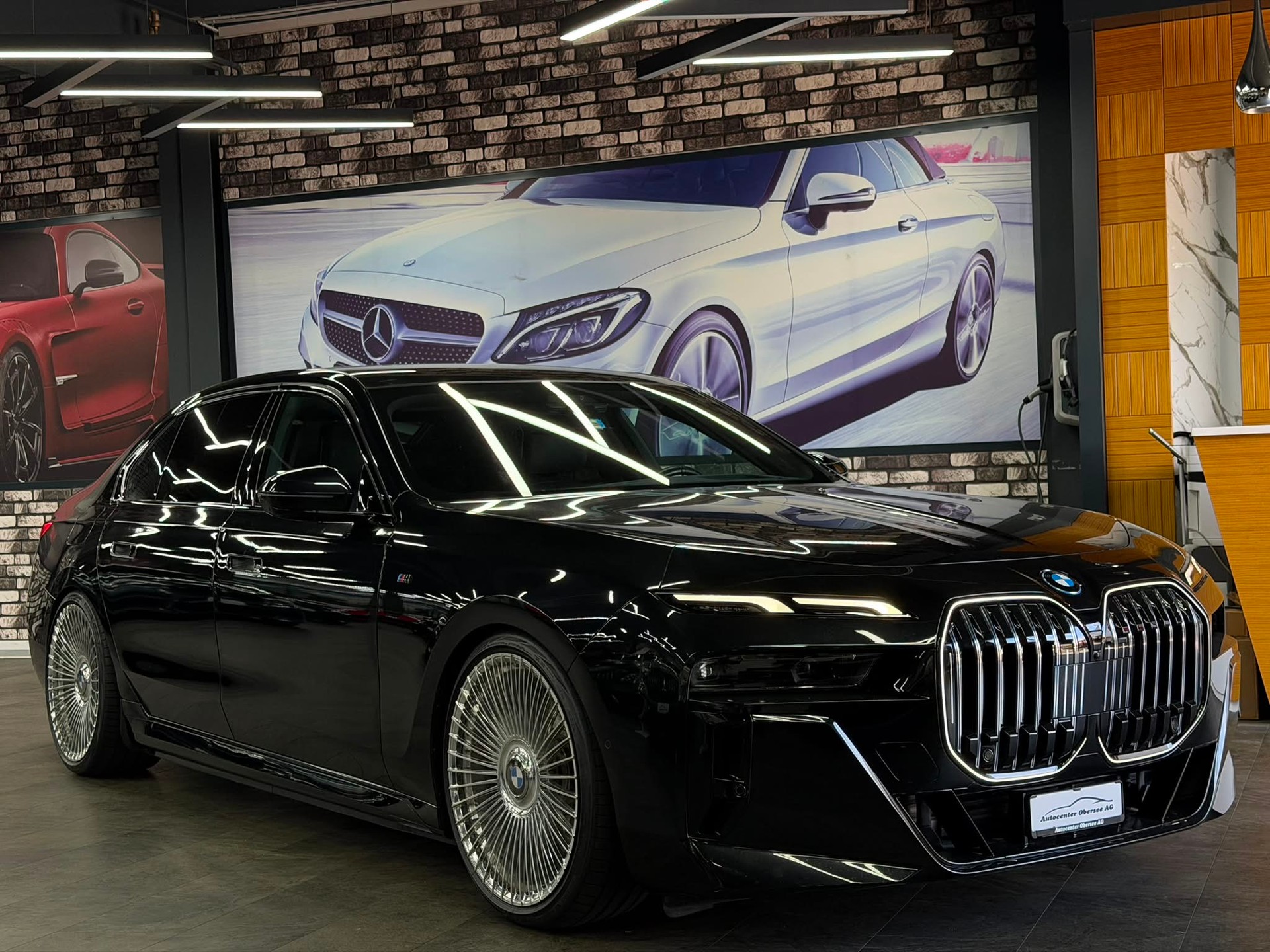 BMW 750e xDrive M Sport Steptronic-image-1