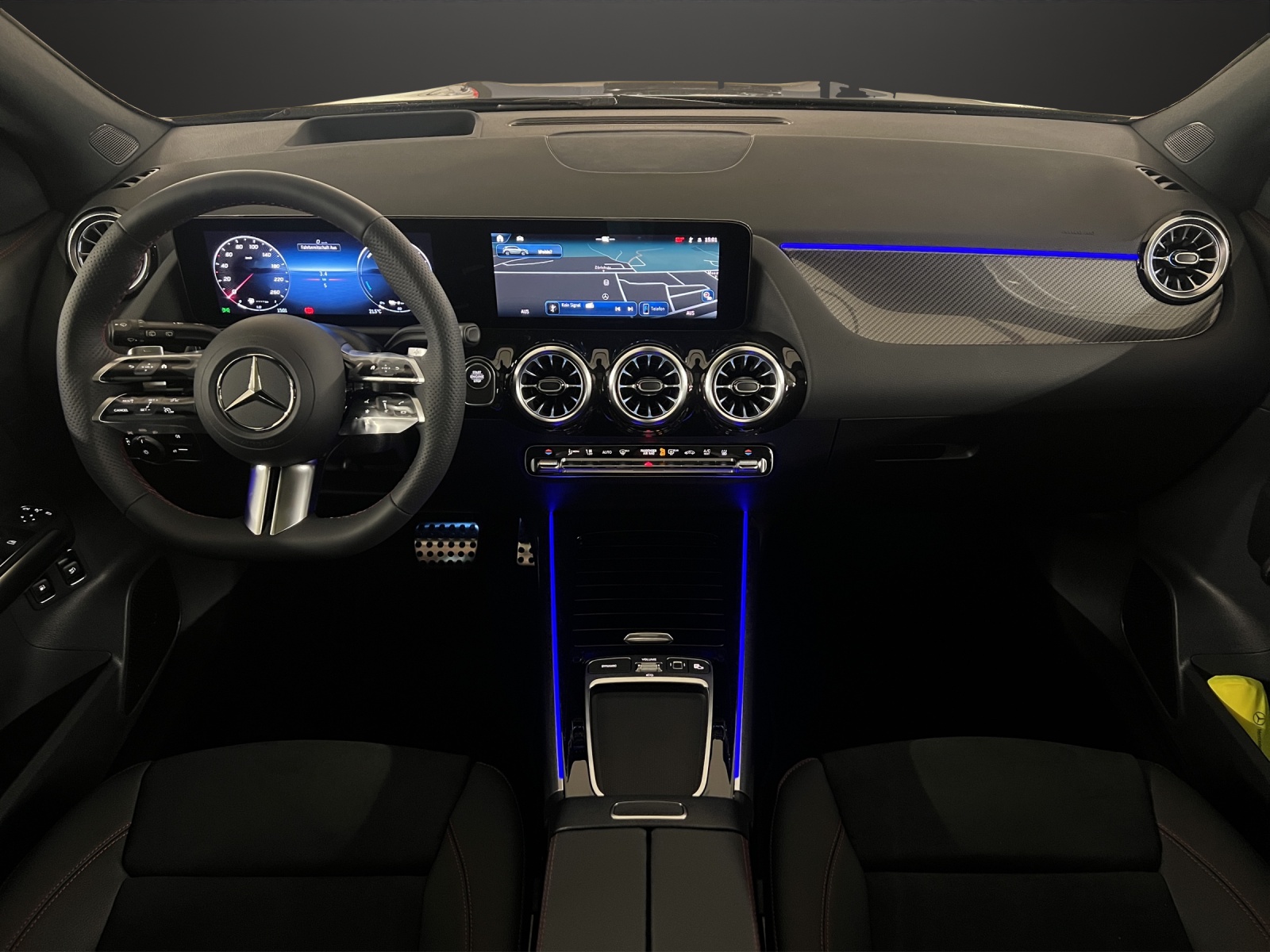 MERCEDES-BENZ GLA 250 e EQ Star 8G-DCT-image-8