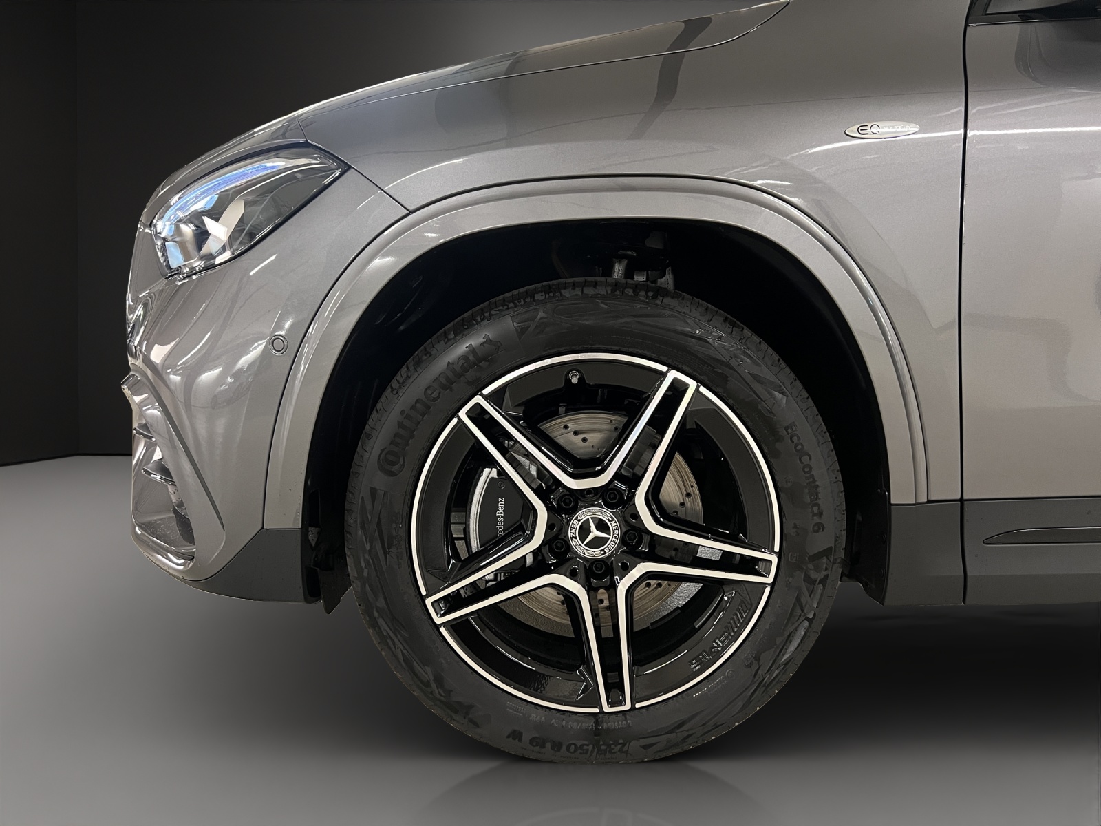 MERCEDES-BENZ GLA 250 e EQ Star 8G-DCT-image-16
