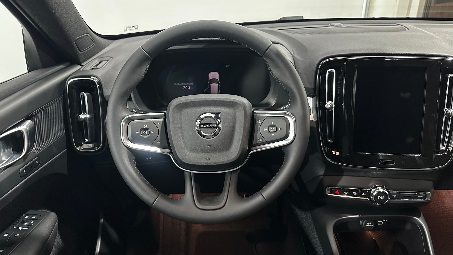 VOLVO XC40 2.0 B3 MH Core-image-12