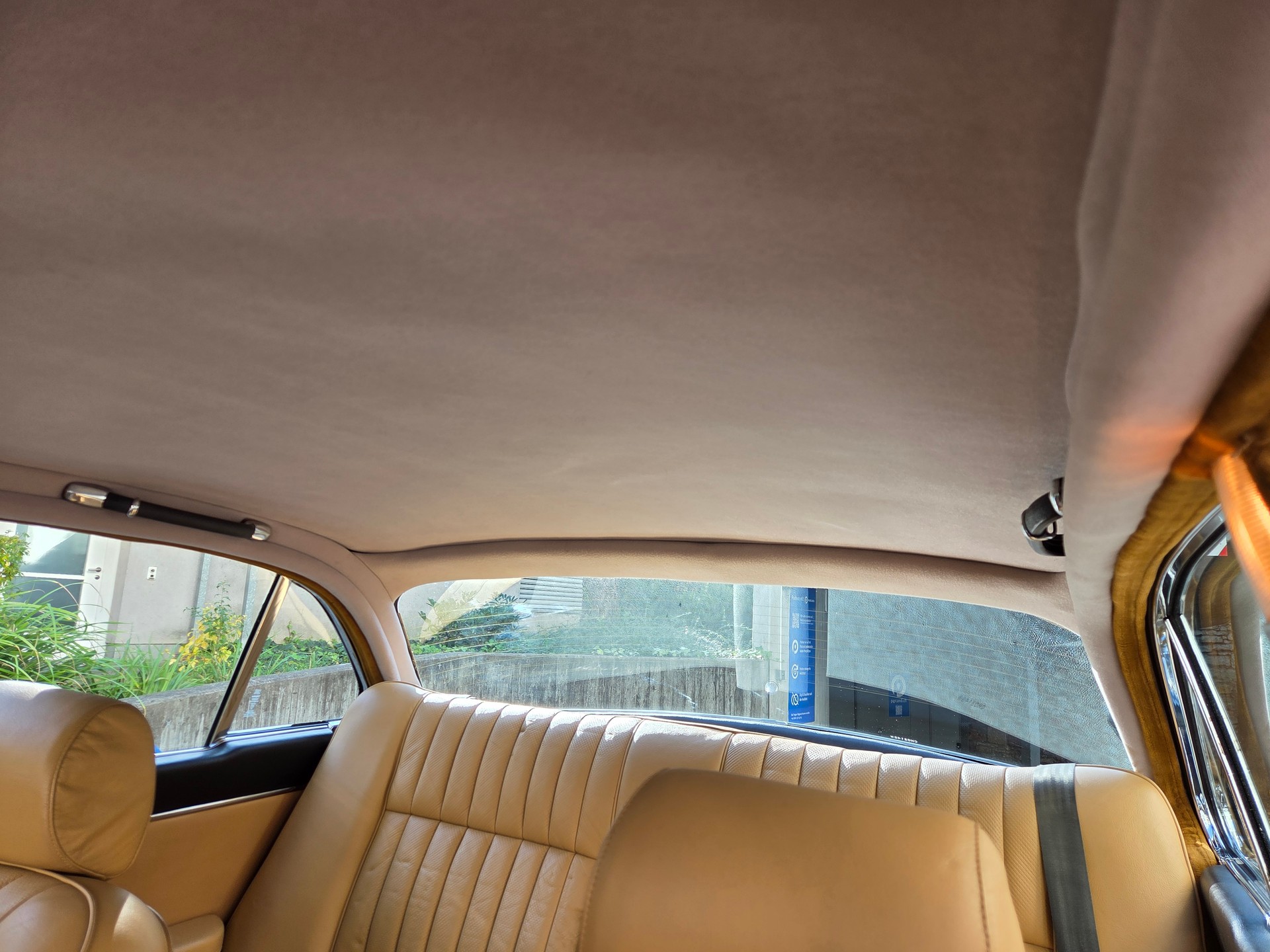 DAIMLER Double Six-image-6