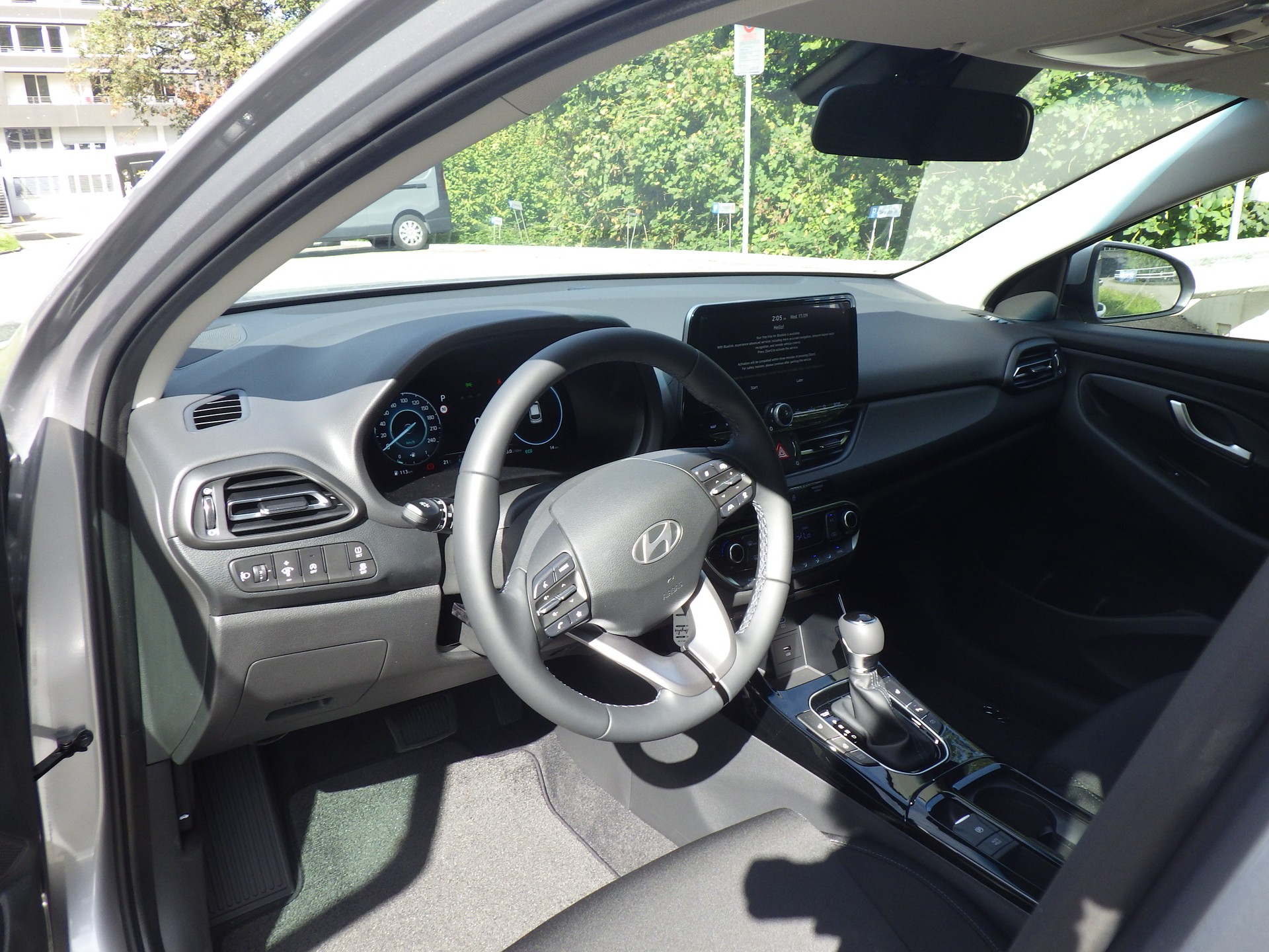 HYUNDAI i30 1.5 T-GDi Amplia 48V MH DCT-showroom-element-3