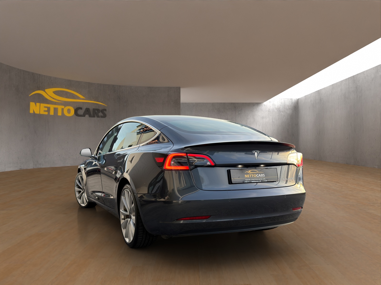 TESLA Model 3 Long Range Dual Motor AWD-image-1