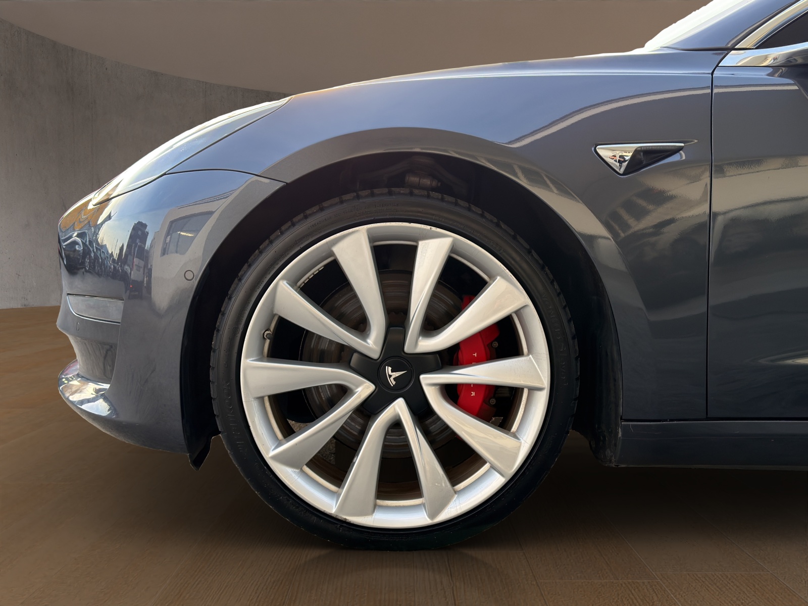 TESLA Model 3 Long Range Dual Motor AWD-image-11
