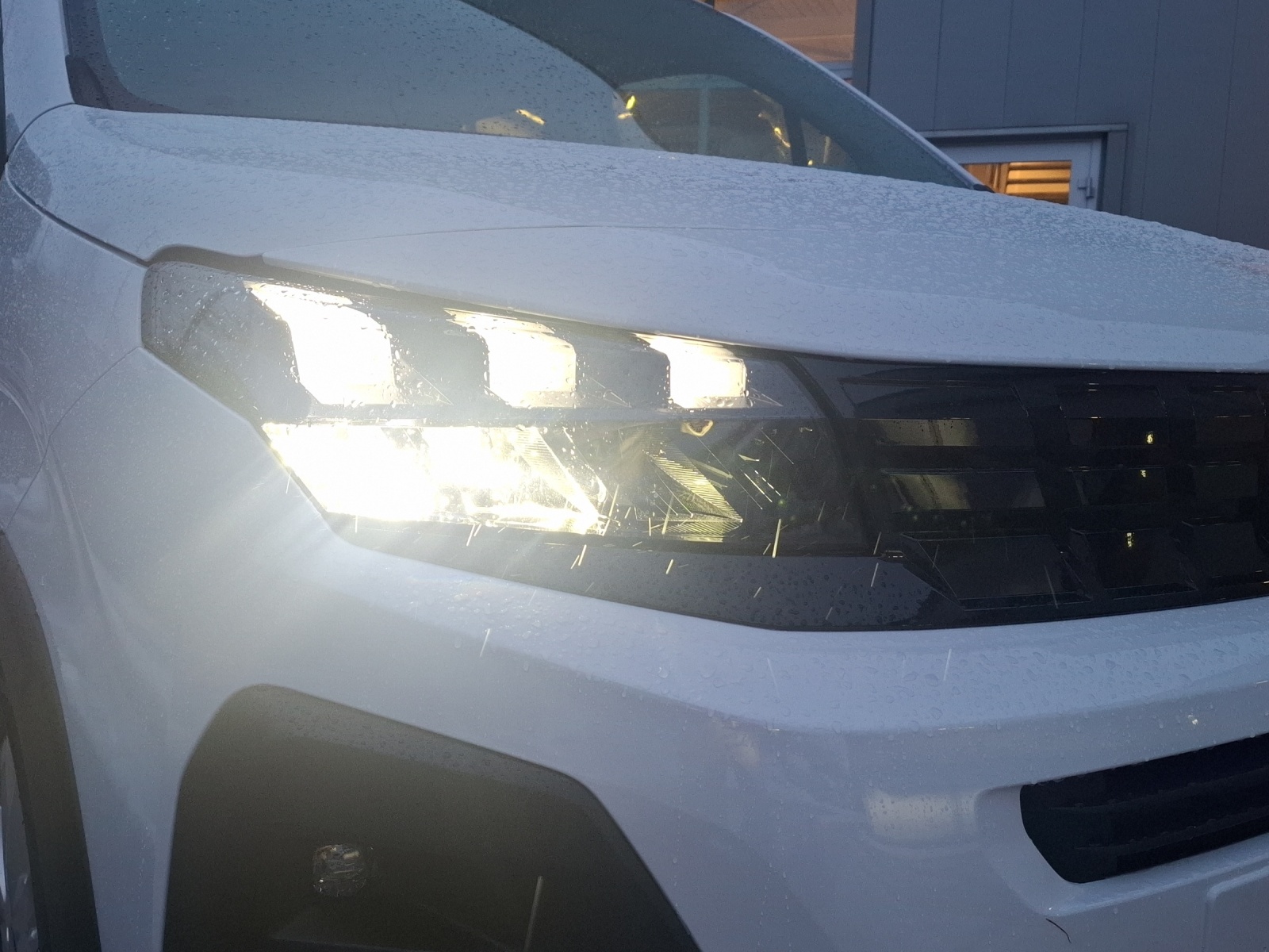PEUGEOT Rifter NEW Long 1.5 BHDi Allure-image-11