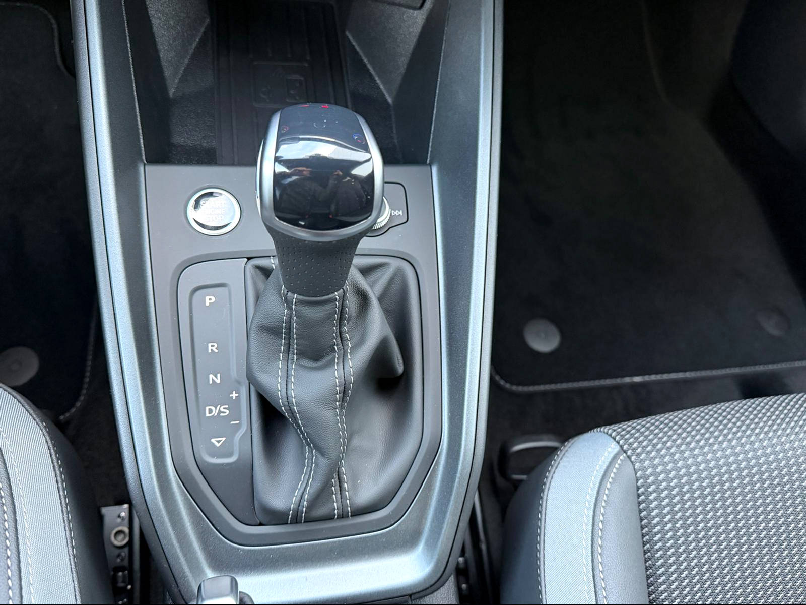 AUDI A1 Sportback 30 TFSI S Line Attraction S-tronic-image-8