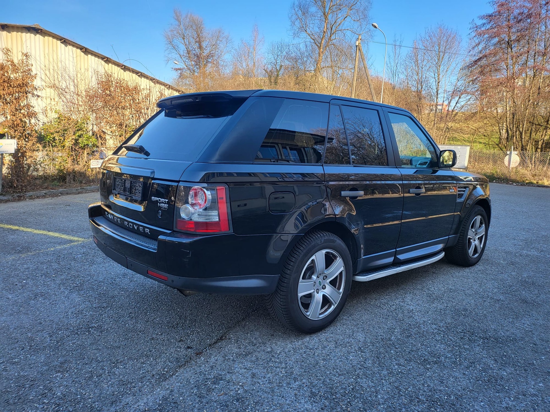 LAND ROVER Range Rover Sport 3.0 TDV6 Autobiography Automatic-image-3