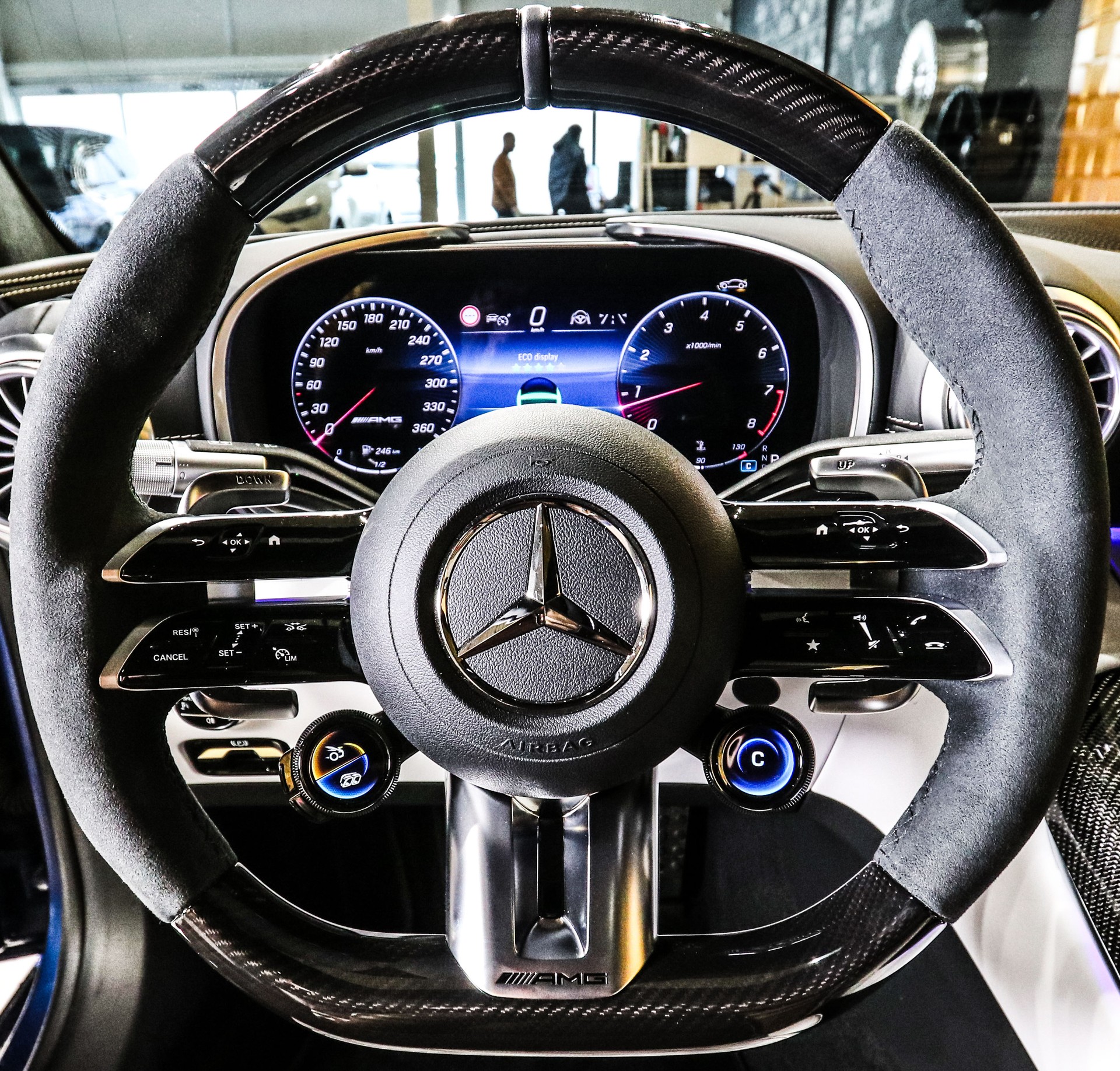 MERCEDES-BENZ AMG GT 63 4Matic+ Executive Edition-image-19