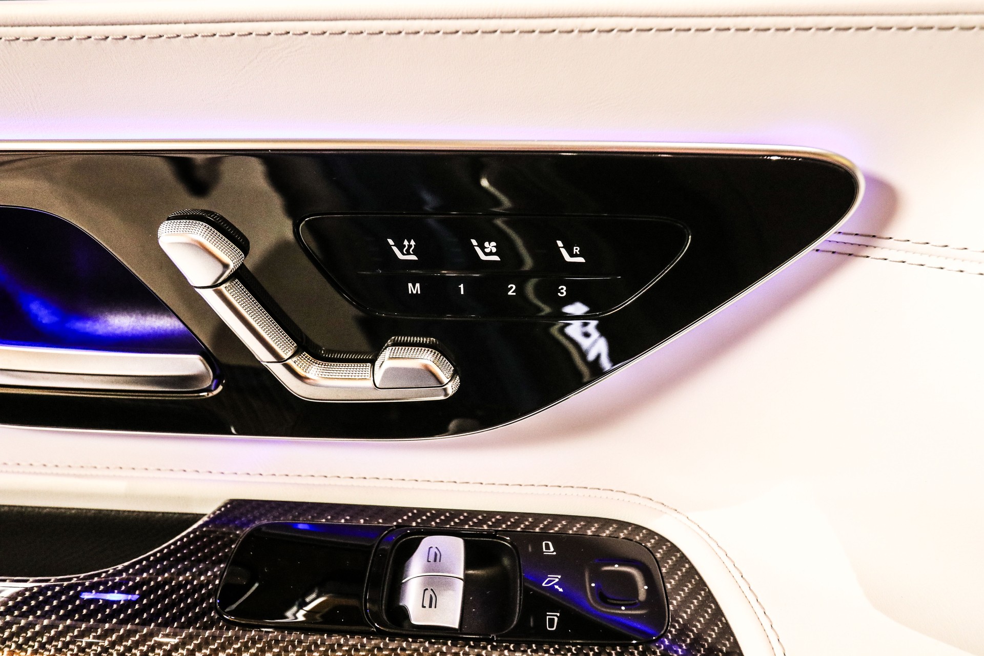 MERCEDES-BENZ AMG GT 63 4Matic+ Executive Edition-image-27