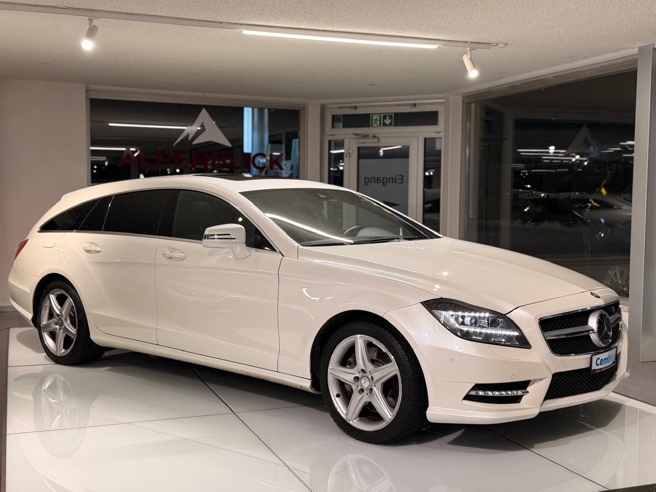 MERCEDES-BENZ CLS Shooting Brake 350 CDI 4Matic 7G-Tronic-image-4