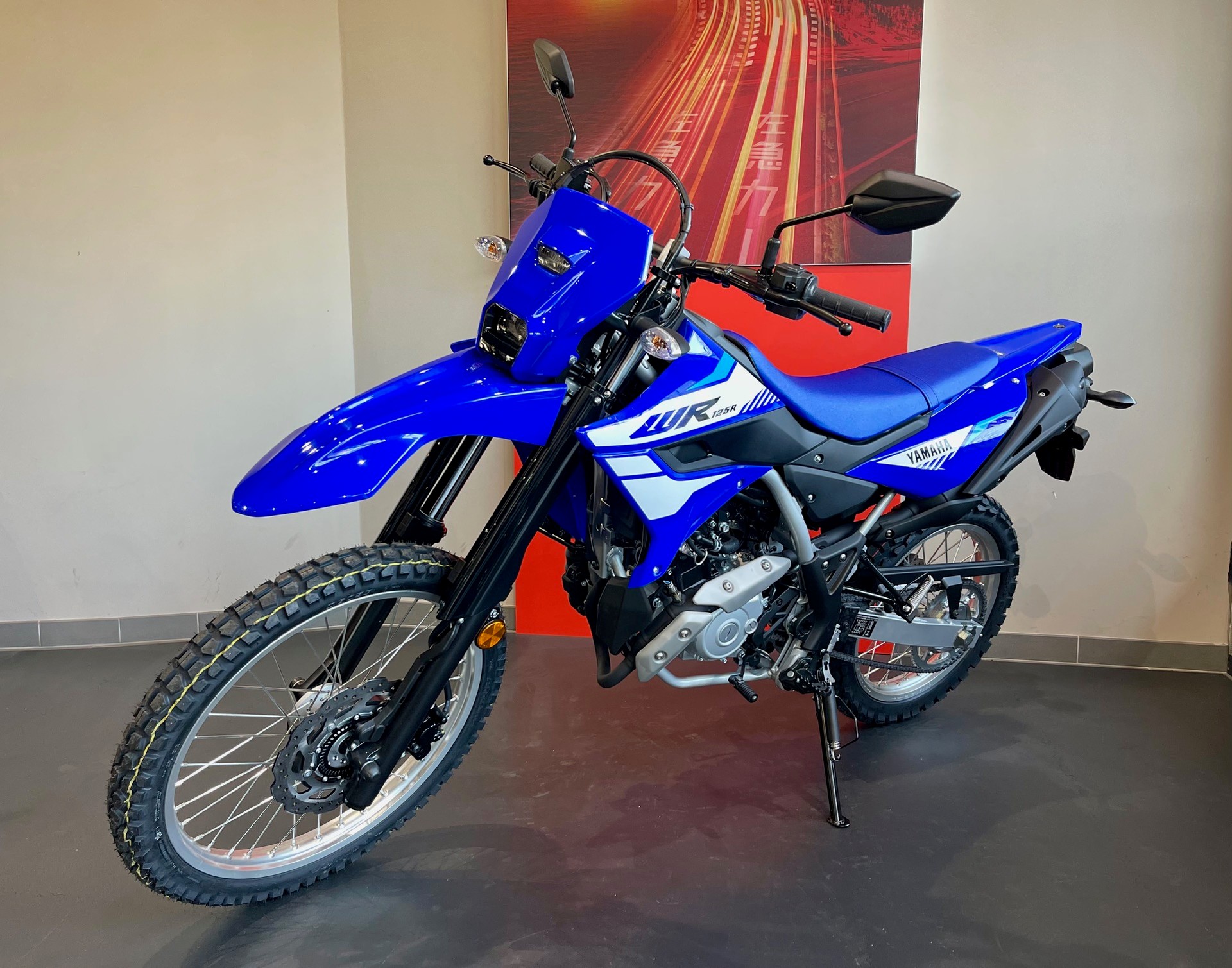 YAMAHA WR125R-showroom-element-1