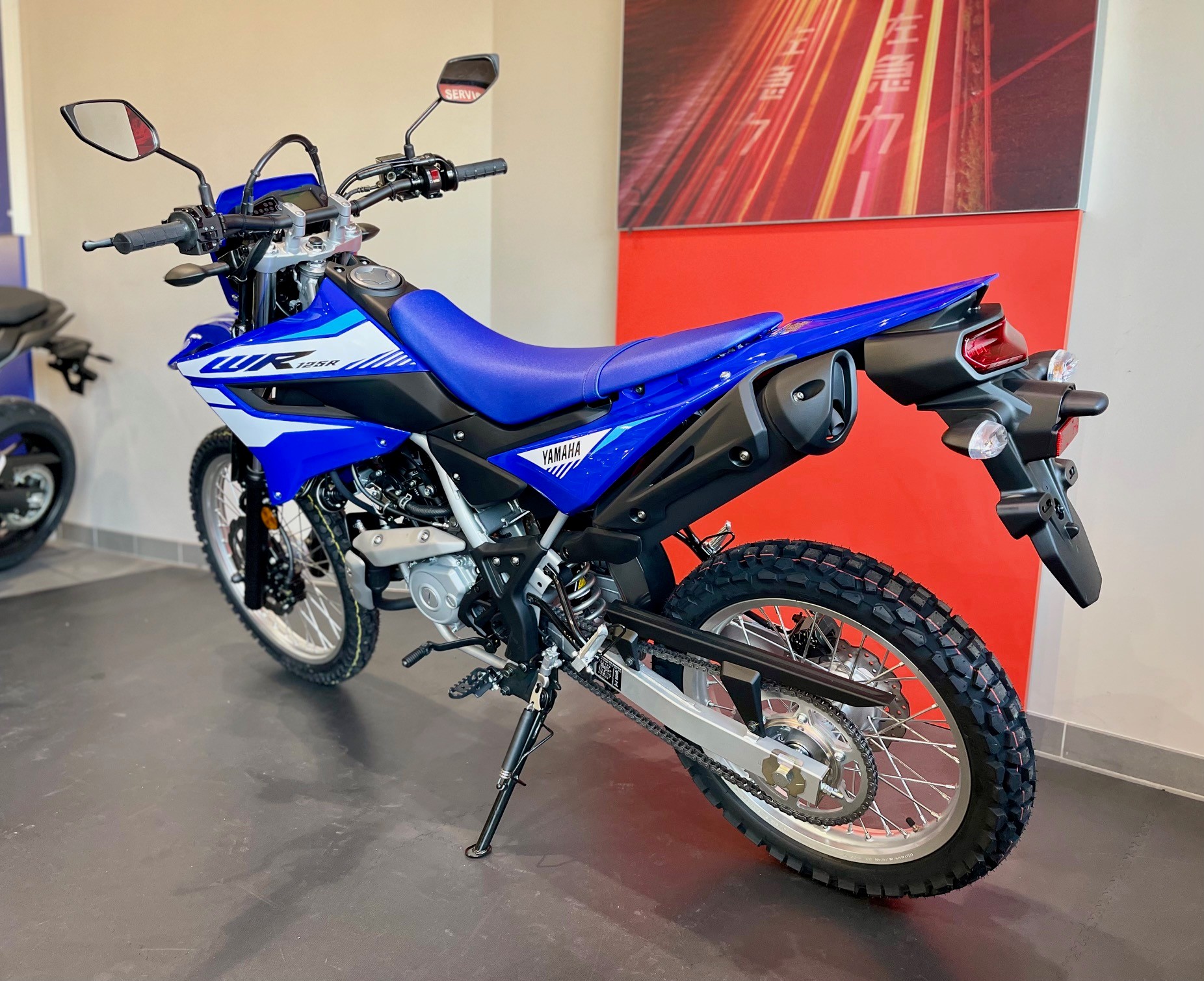 YAMAHA WR125R-showroom-element-3