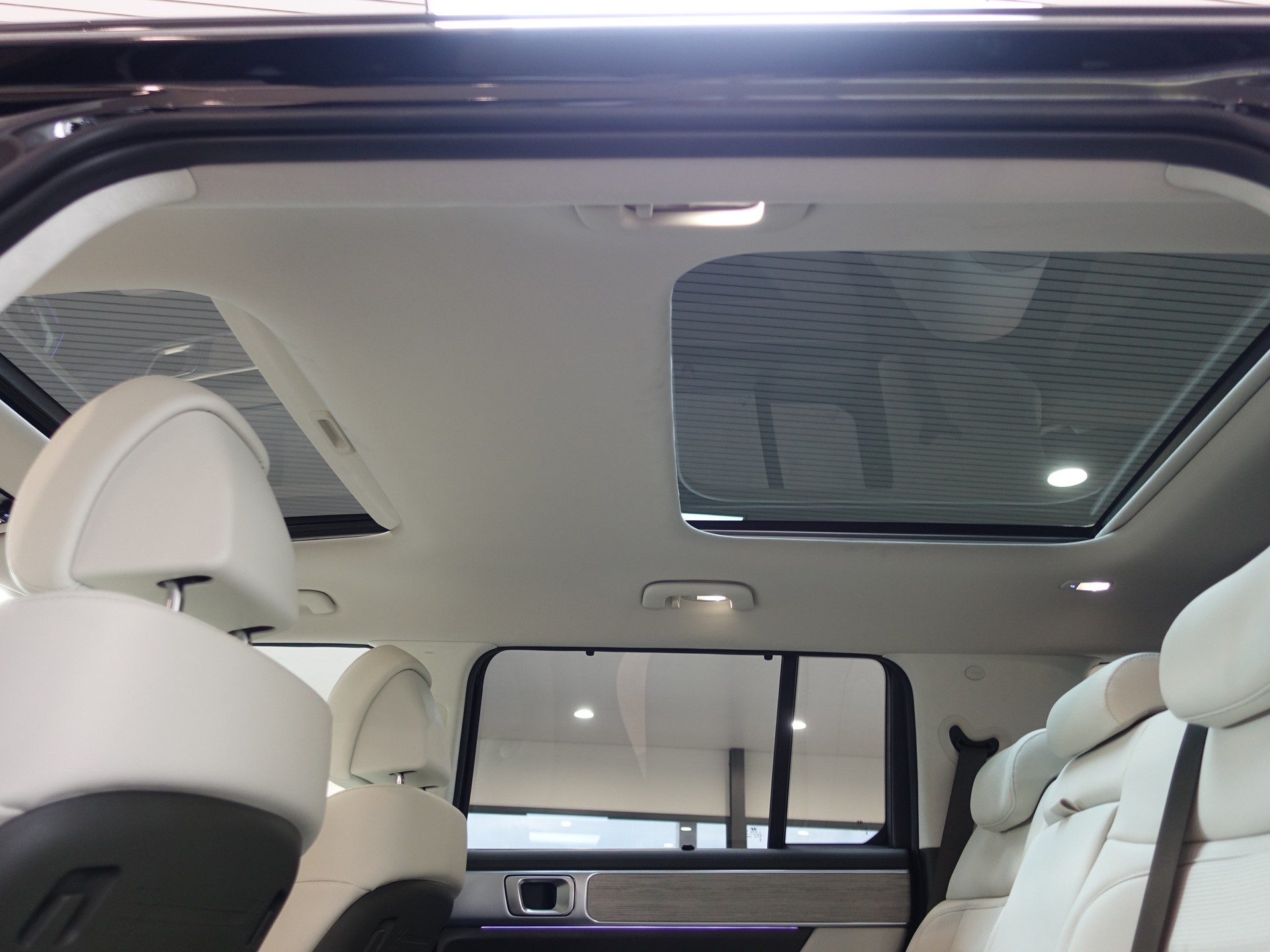 HYUNDAI Santa Fe 1.6 HEV Vertex 4WD 7-Plätzer-image-12
