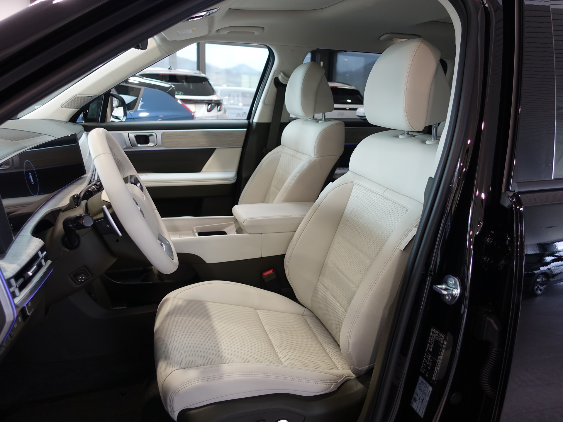HYUNDAI Santa Fe 1.6 HEV Vertex 4WD 7-Plätzer-image-7