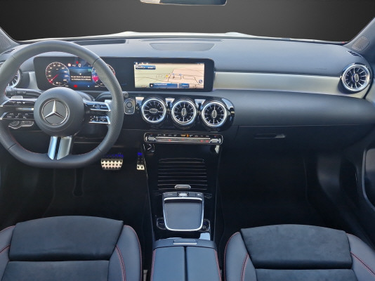 MERCEDES-BENZ A 250 4Matic 8G-DCT-image-8
