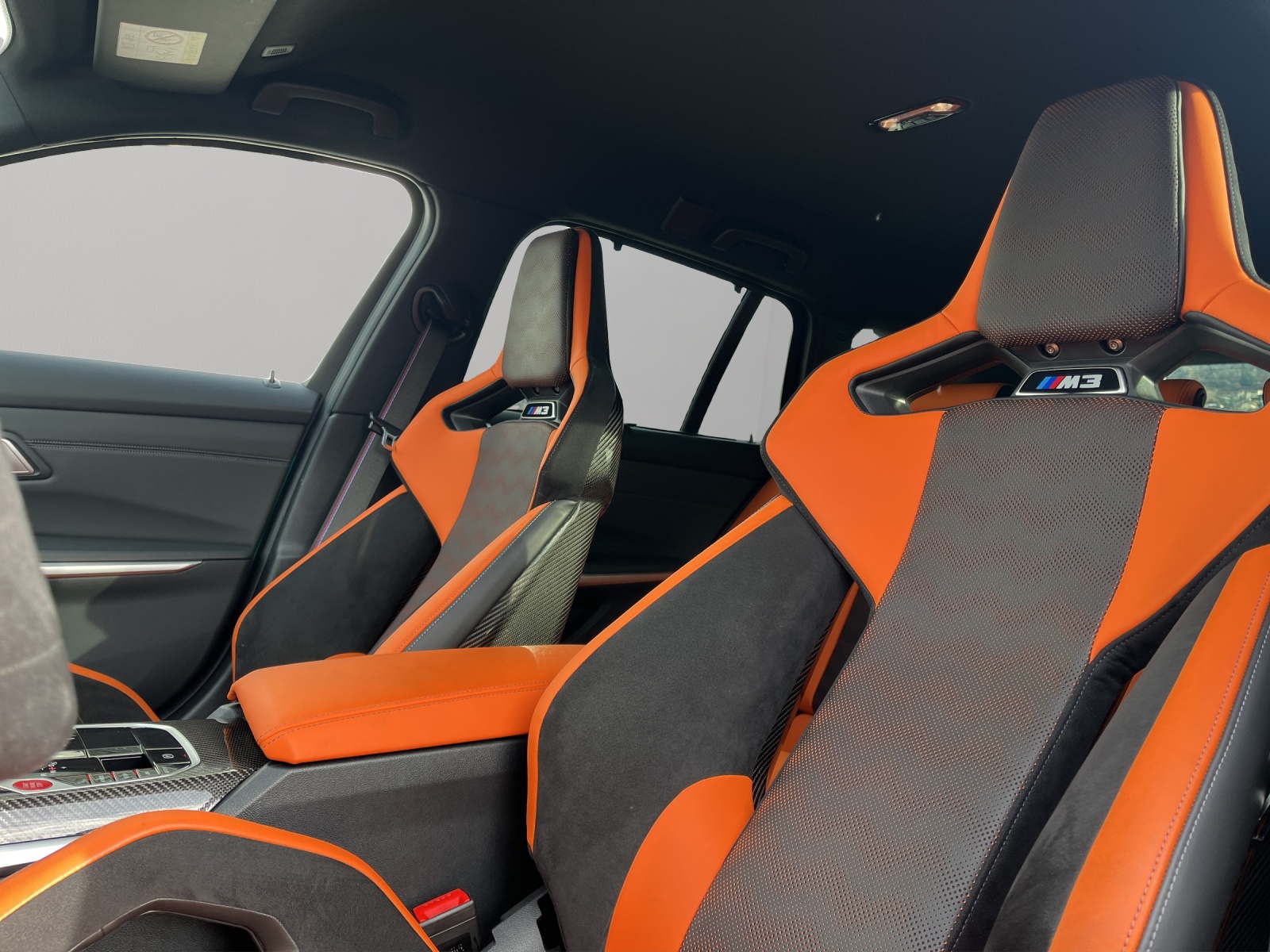 BMW M3 Touring xDrive Competition M-image-18