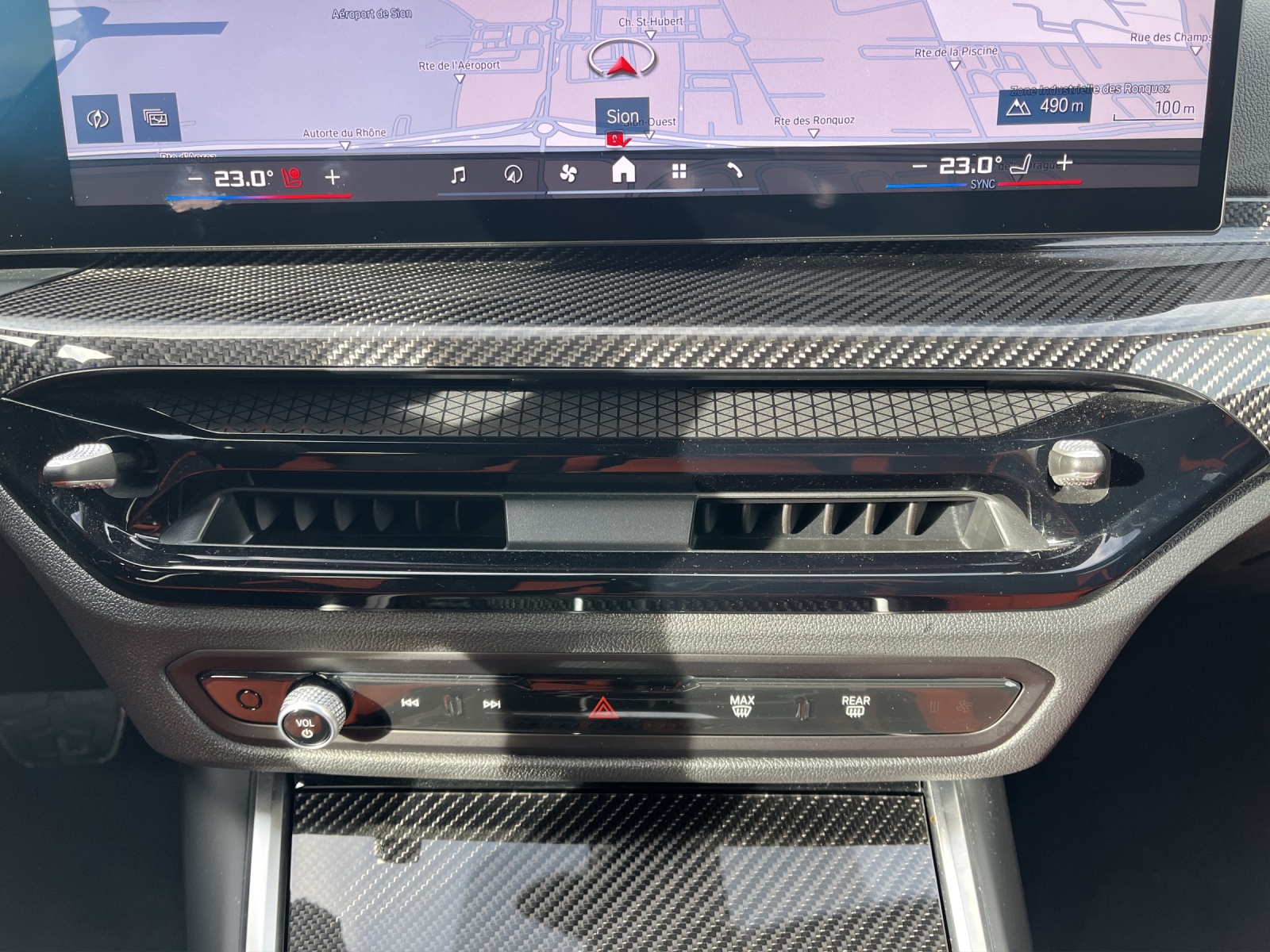 BMW M3 Touring xDrive Competition M-image-16