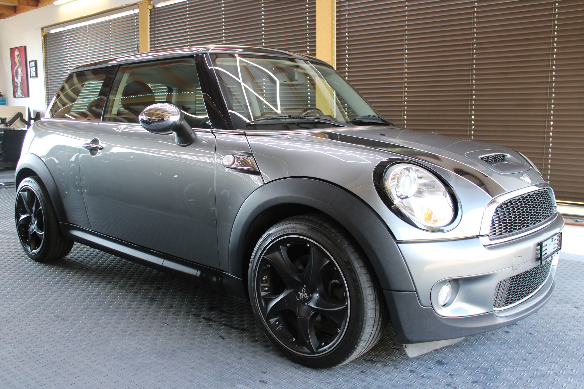 MINI Cooper S-image-2