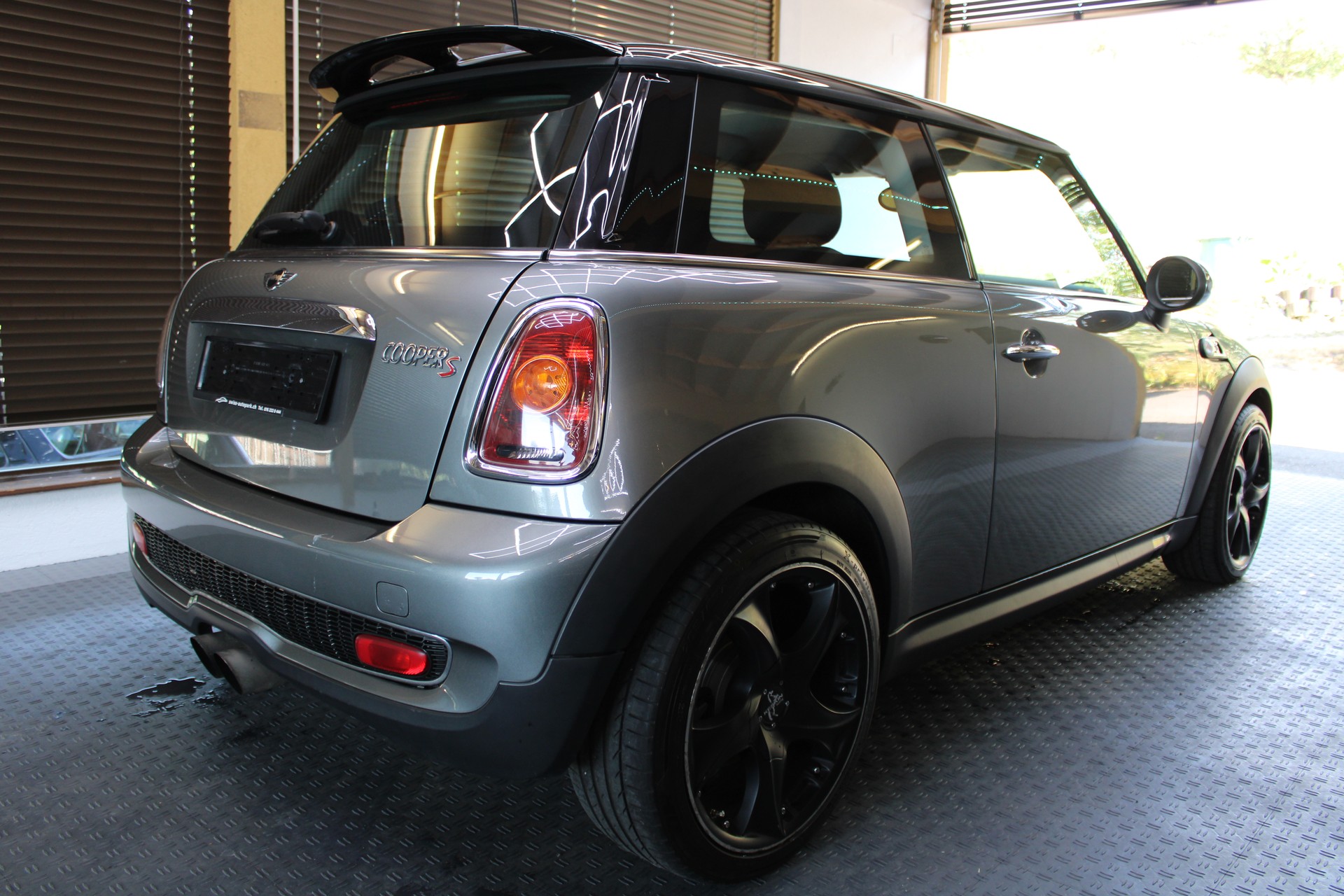 MINI Cooper S-image-3