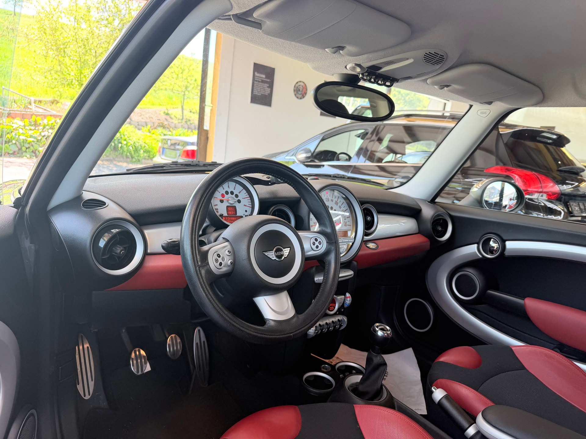 MINI Cooper S-image-7