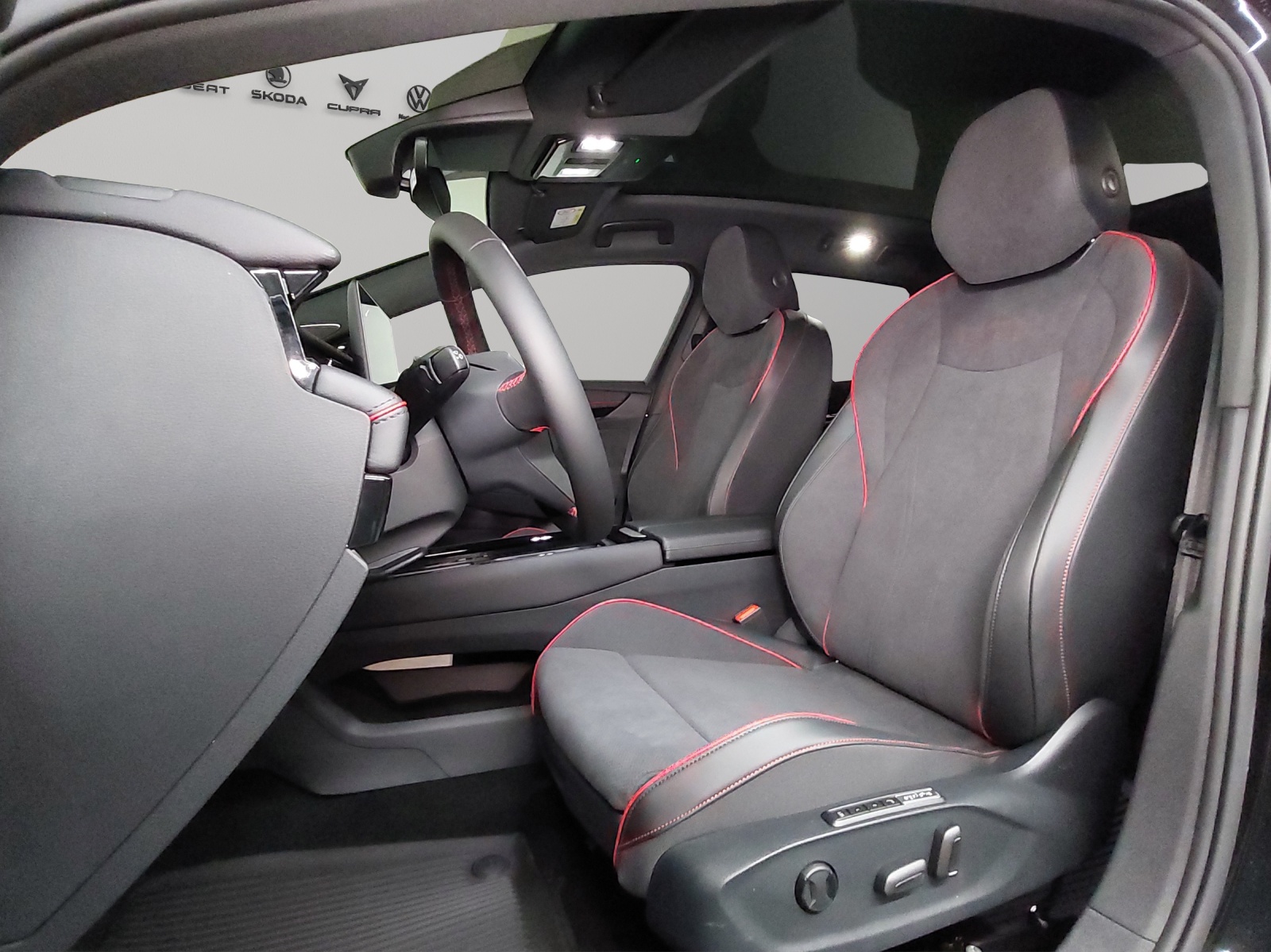 VW ID.7 Tourer GTX 86 kWh GTX United 4 Motion-image-5