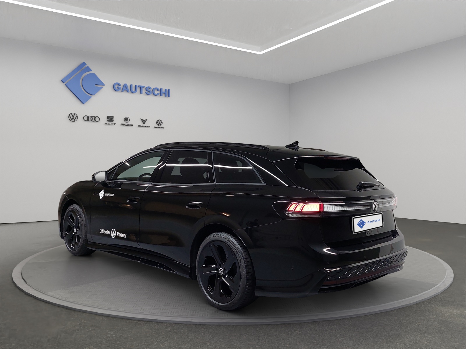 VW ID.7 Tourer GTX 86 kWh GTX United 4 Motion-image-2