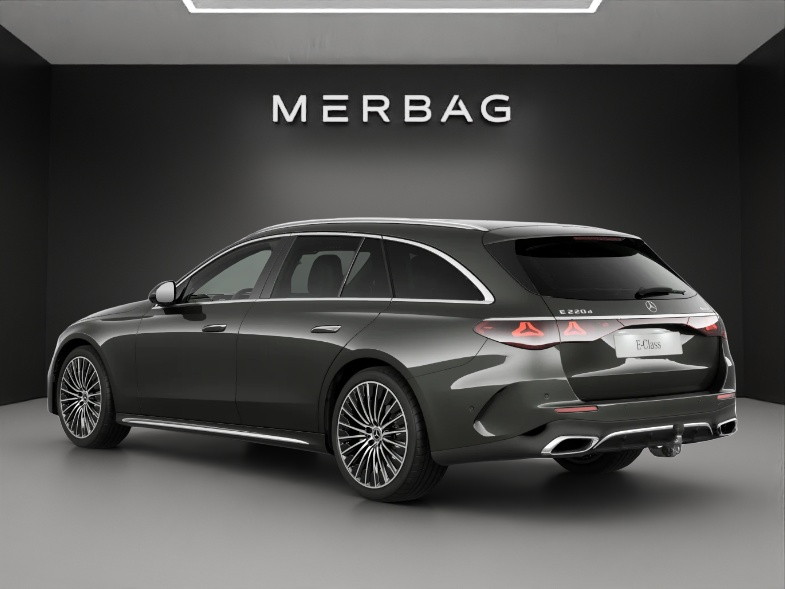 MERCEDES-BENZ E 220 d T 4Matic 9G-Tronic-image-4