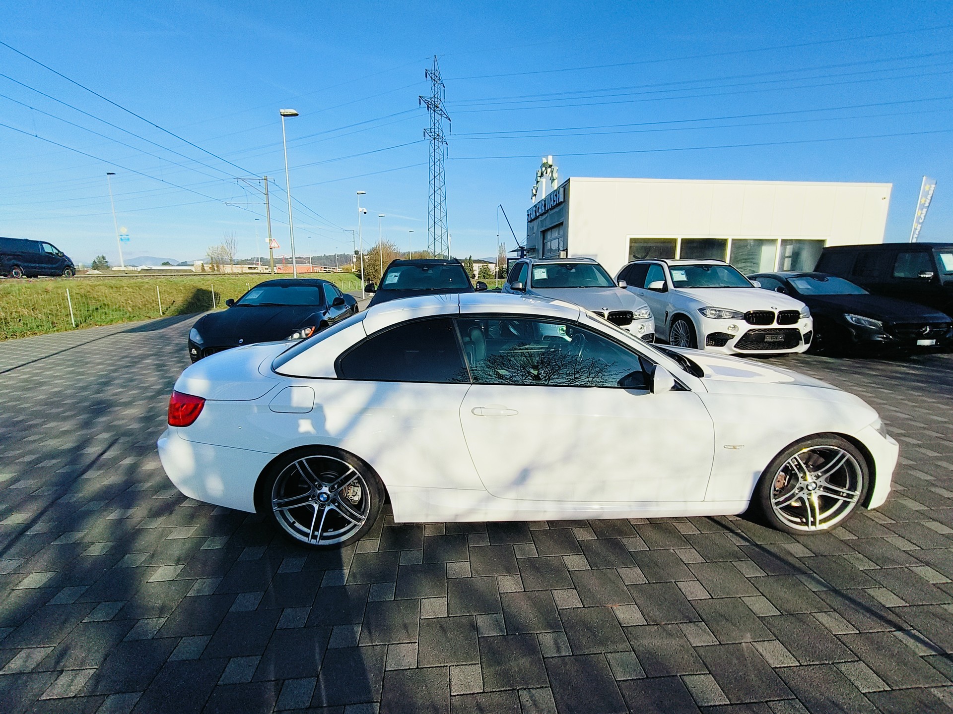 BMW 335i Cabriolet DSG-image-5